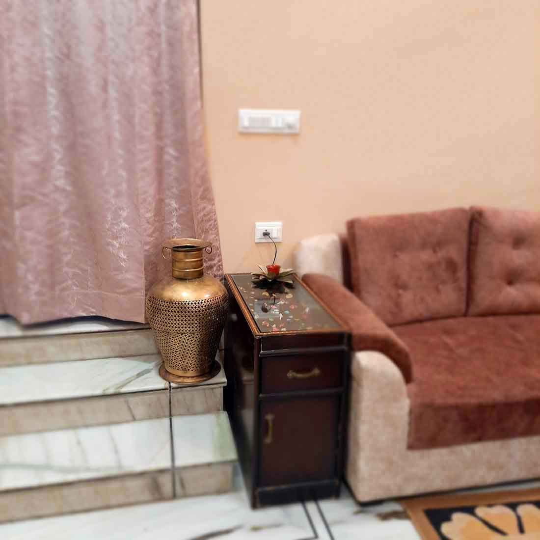 Vase With LED Lights | Flower Pot Cum Lamp | Vintage Vases - for Home, Living Room, Bedroom, Corner Decor & Gifts - 20 Inch