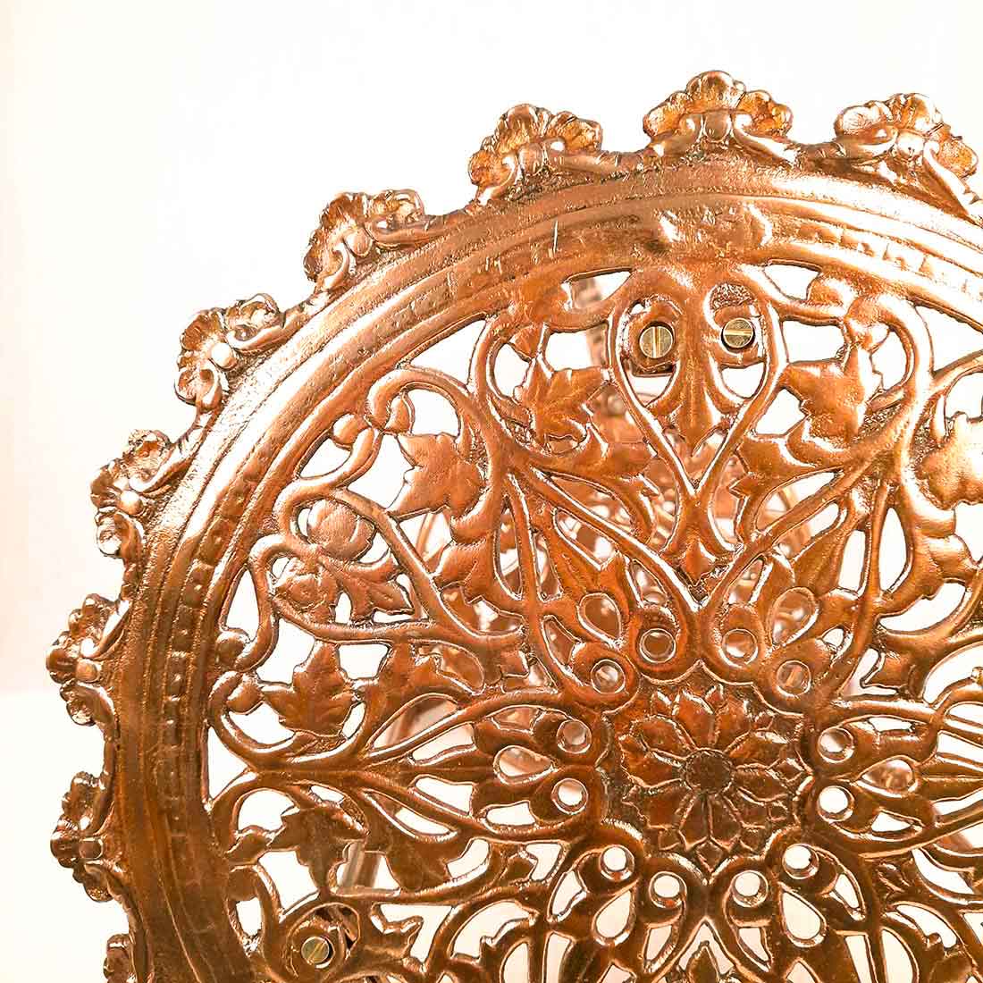 Side Table | End Table In Metal | Coffee Tables - for Living Room, Bedside, Sofa Side Stool, Corners, Home Decor & Gifts | Vintage Center Table - 17 Inch