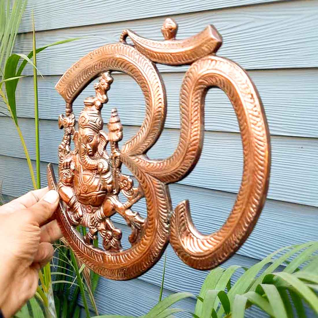 Ganesh Wall Hanging Murti | Ganesha With Om Wall Idol Decor - for Entrance Door | Ganesha Statue Hangings - for Home, Puja, Temple, Religious Decor & Gift - 10 Inch