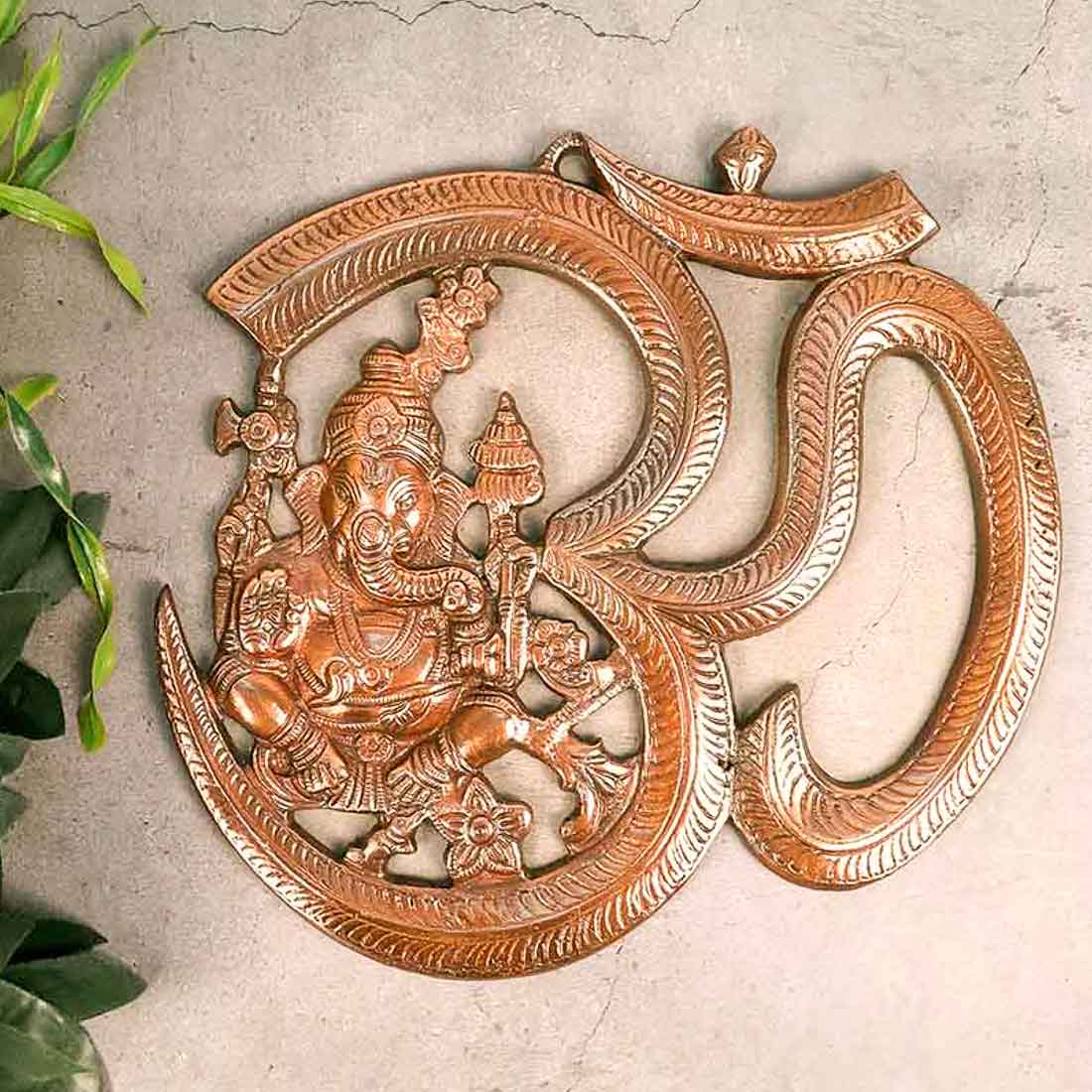 Ganesh Wall Hanging Murti | Ganesha With Om Wall Idol Decor - for Entrance Door | Ganesha Statue Hangings - for Home, Puja, Temple, Religious Decor & Gift - 10 Inch