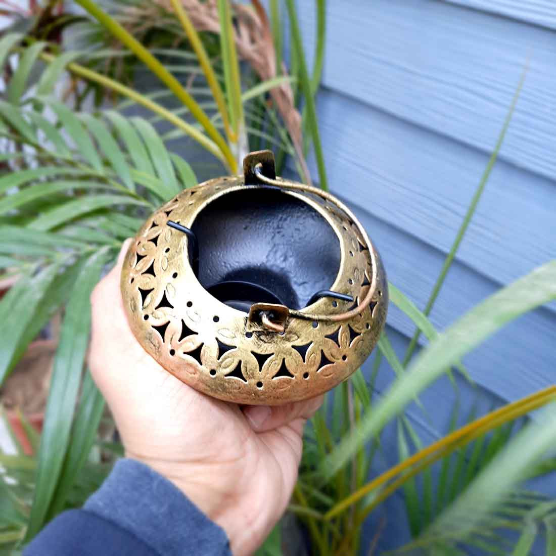 T Light Holder - Apkamart #style_Pack of 4