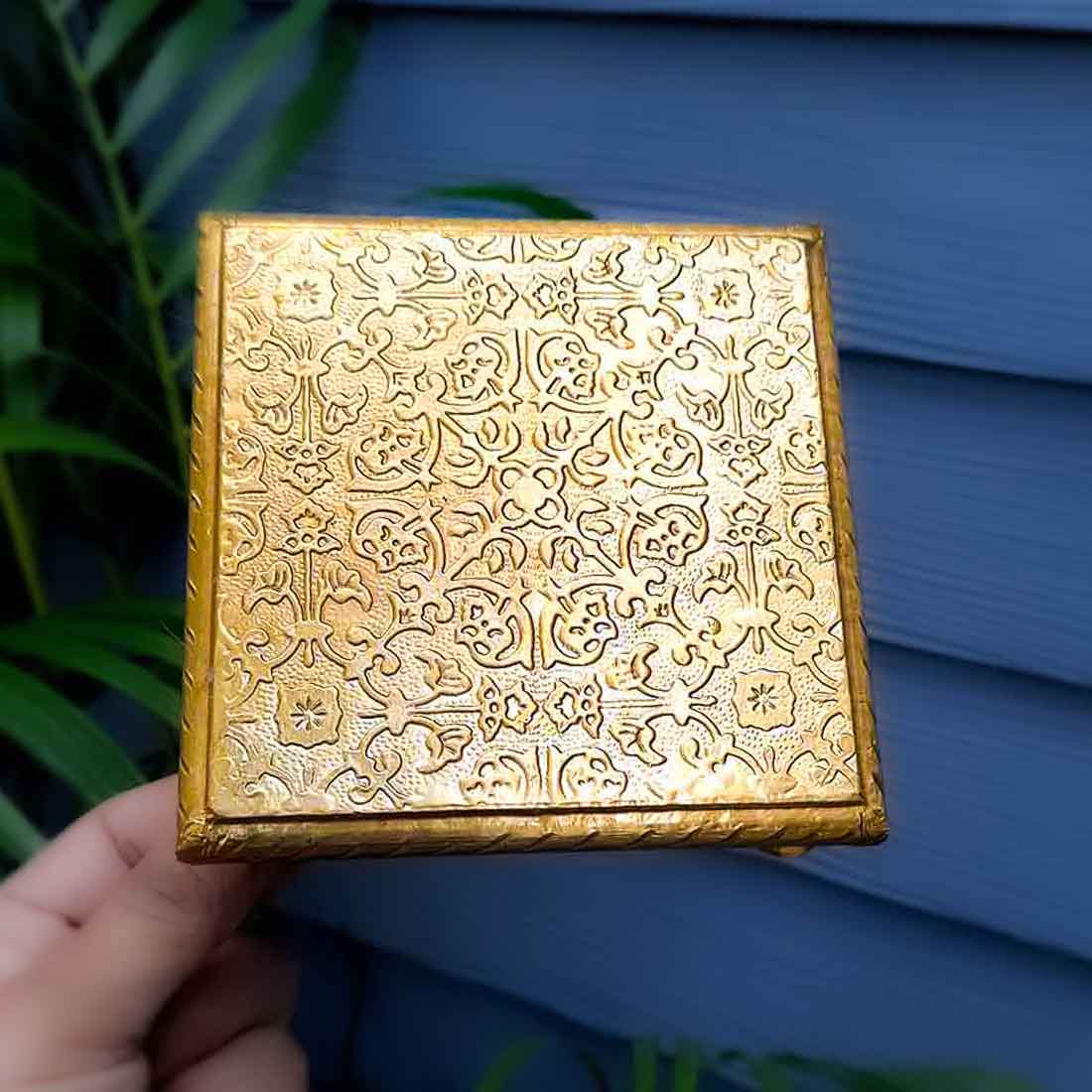 Pooja Bajot | Brass Chowki - For Pooja, Weddings & Festivals - Set of 2 (4,5 Inch) - ApkaMart