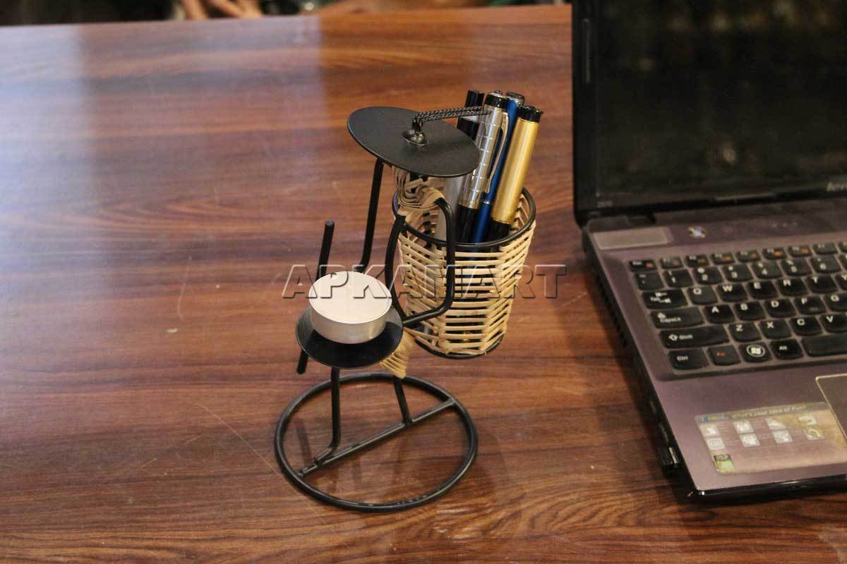 Showpiece Pen Holder | Desk Organizer - Ant Design - for gifts - 8 Inch - ApkaMart