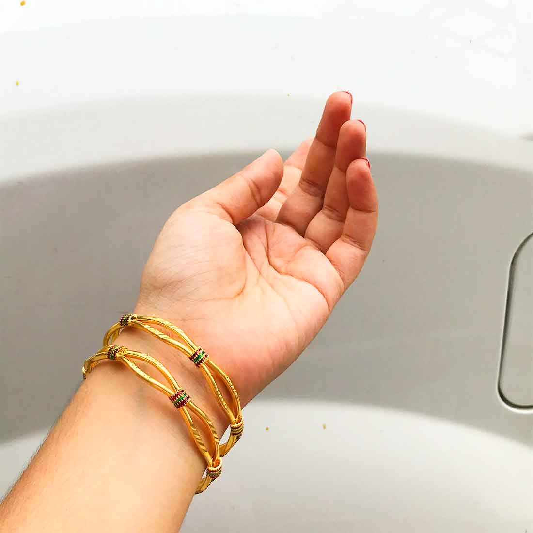 Golden Bangle Set - ApkaMart