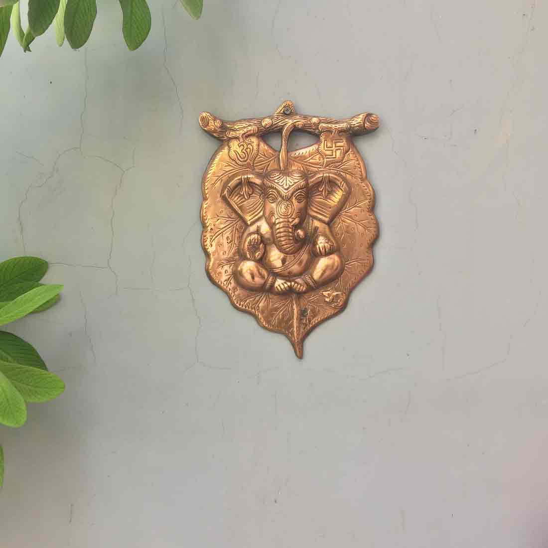 Leaf Ganesh Wall Hanging- Apkamart #size_12 Inch