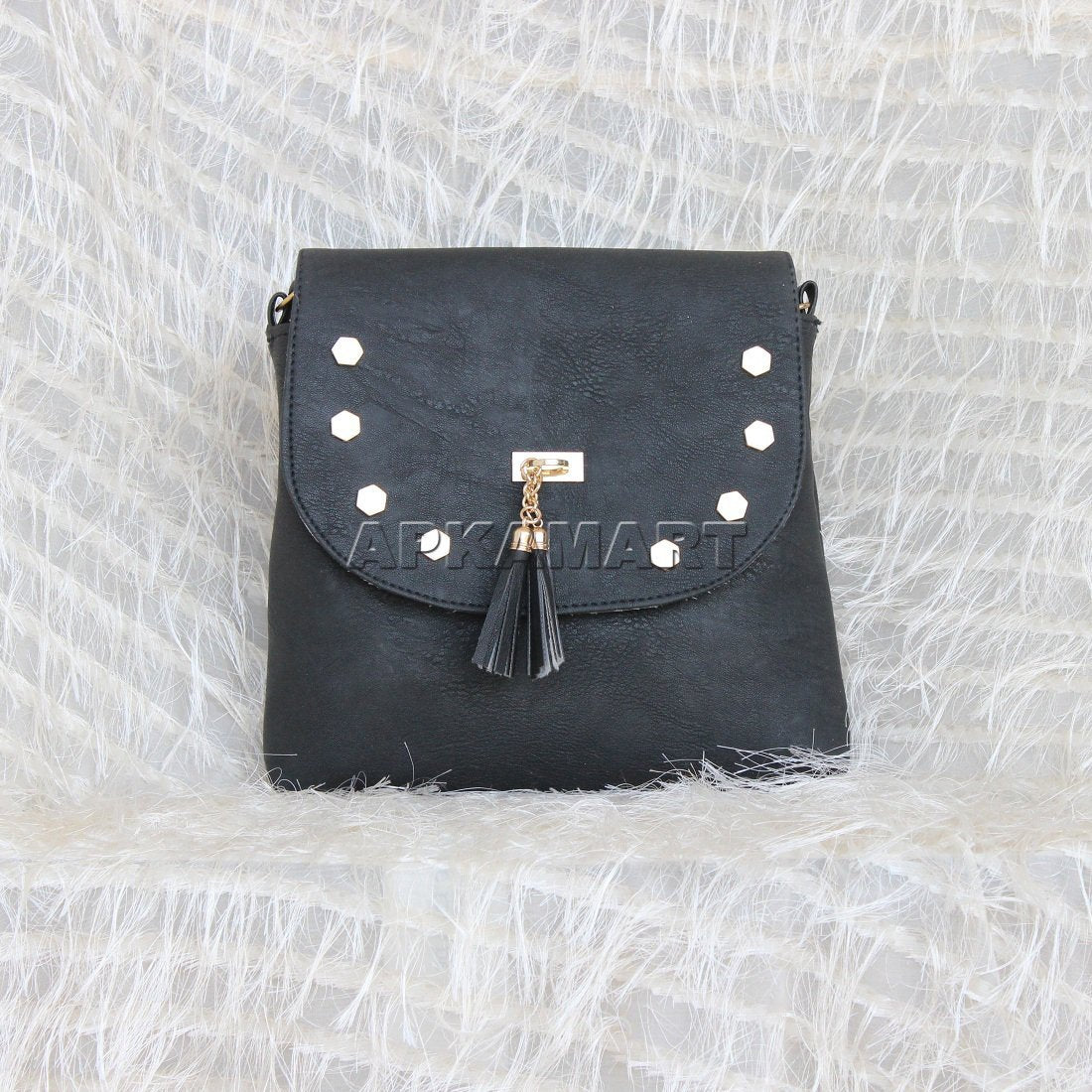 Black sling bag top online