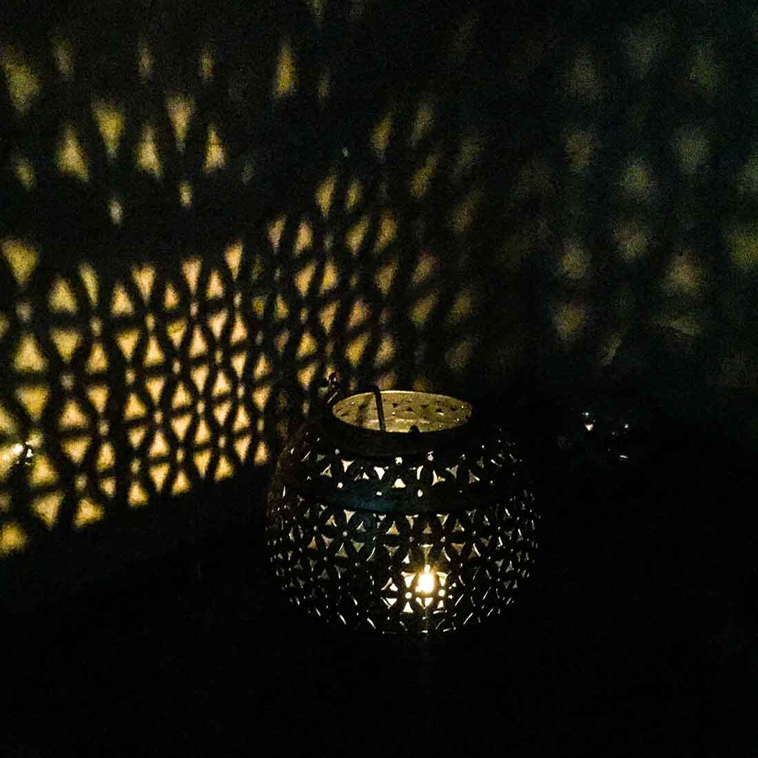 Metal Candle Stand - Handi Design - 8 Inch - ApkaMart