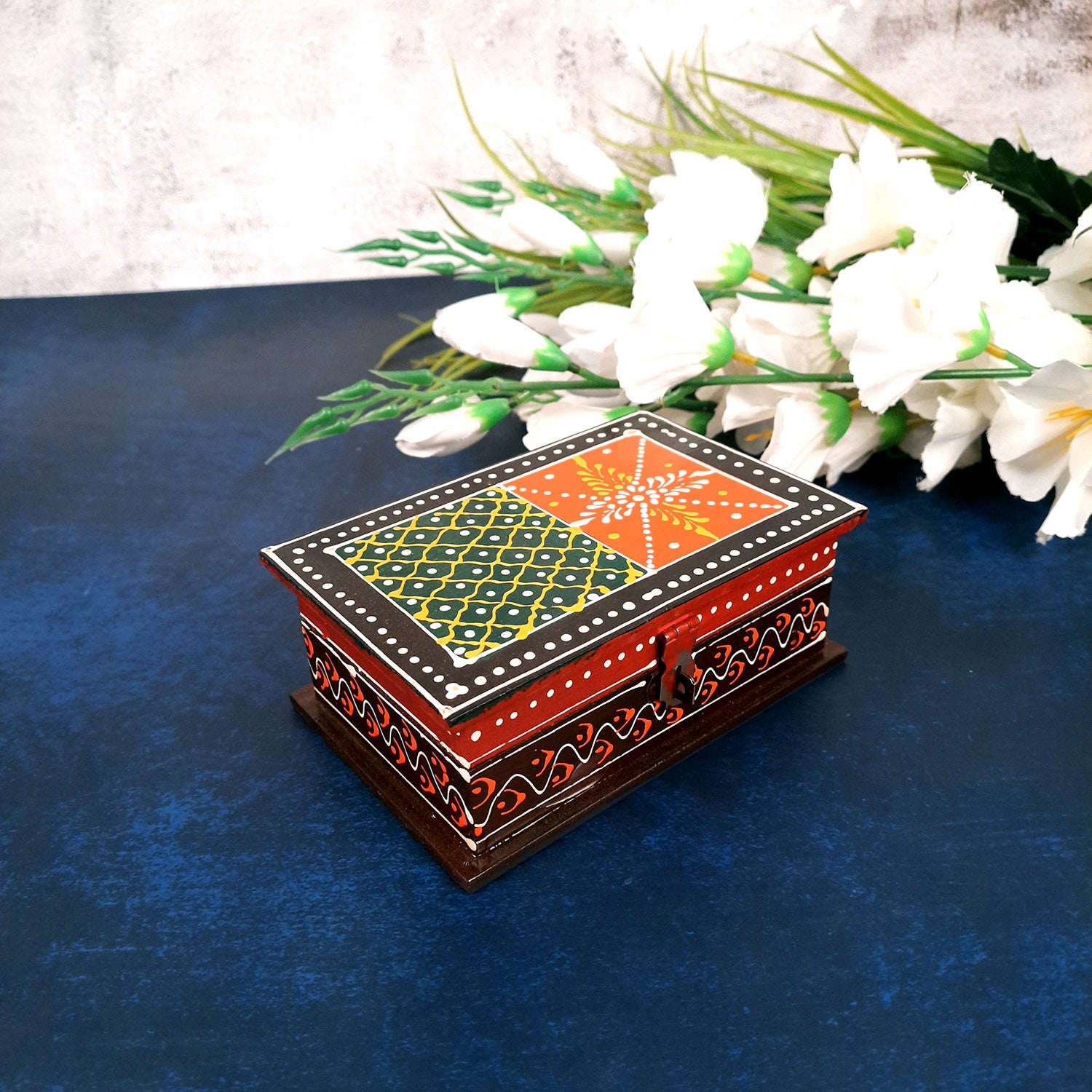 Lockable Leather Jewelry Box with Mirrored for Necklace Ring Earring Storage  - China Jewelry Boxes and Necklace Ring Box price | Made-in-China.com