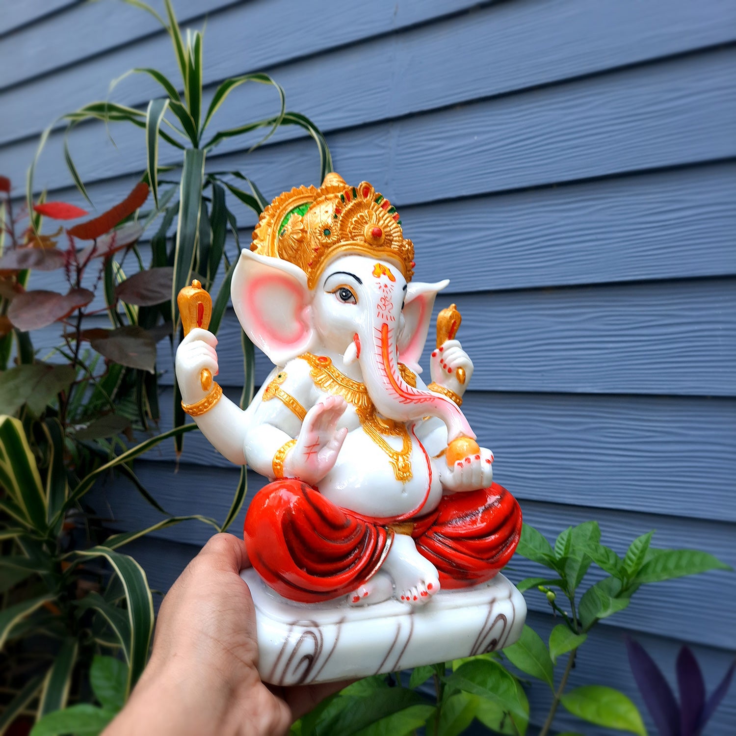 Elegant Gold Plated Ganesha/Vinayaka Idol Buy Online|Kollam Supreme