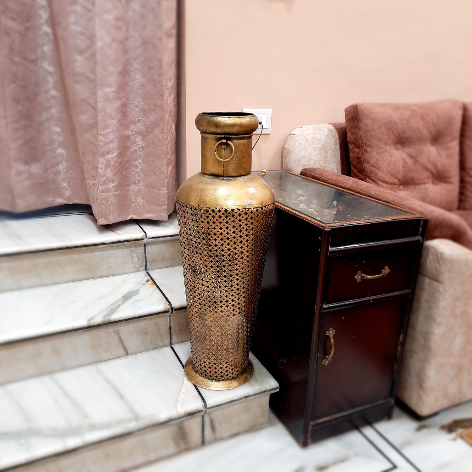 Vintage Vase With LED Light | Antique Vase Showpiece - for Living Room, Home, Corner Decor & Gift - 28 Inch - Apkamart