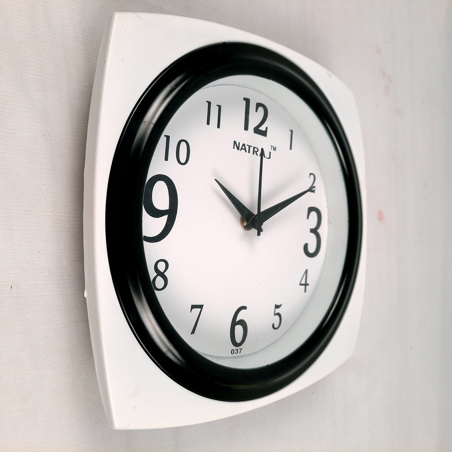 Wall Clock | Stylish Square Clock Wall Mount - For Home, Living Room, Bedroom, Office & Hall Decoration & Gifts - Apkamart