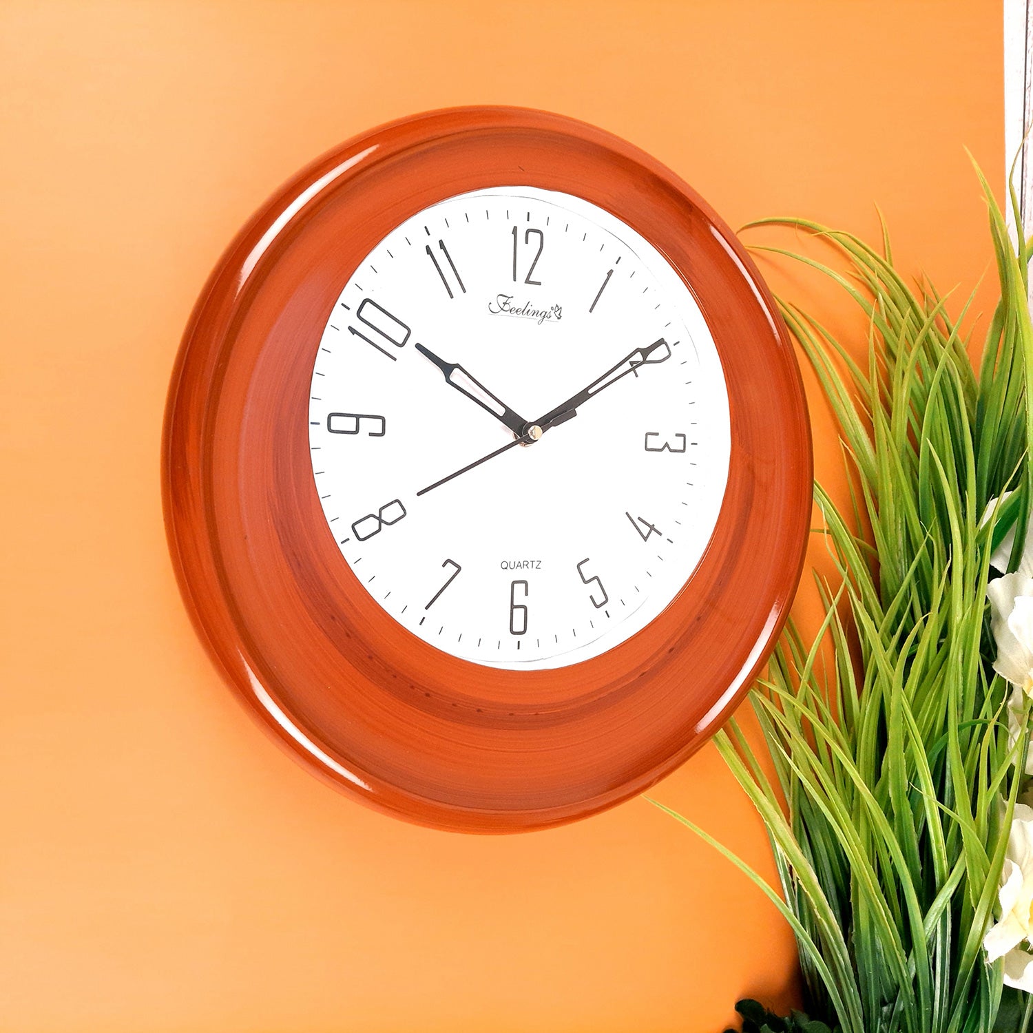 Buy President Plastic Wall Clock Simple Numerical Round Shaped Wall Watch  for Home D�cor Living Room Bedroom Kitchen Office Kids Room Classroom  Silent Movement Hanging Wall Clock Brown (40 x 3.8 x