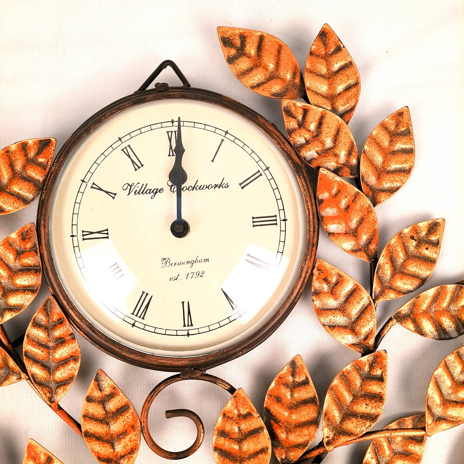 Brown Round Shape Analog Display 12-inch Plastic And Glass Wall Clocks at  Best Price in Kolkata | Oxymark Engg. Pvt. Ltd.