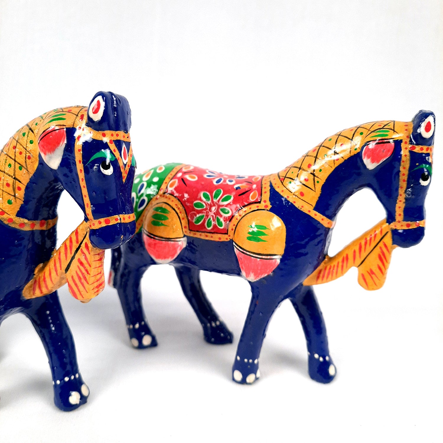 Horse Showpiece Statue | Handcrafted Horse Animal Figurine - for Home, Vastu, Table, Shelf, Living Room Decor, Gifts - 5 Inch - apkamart