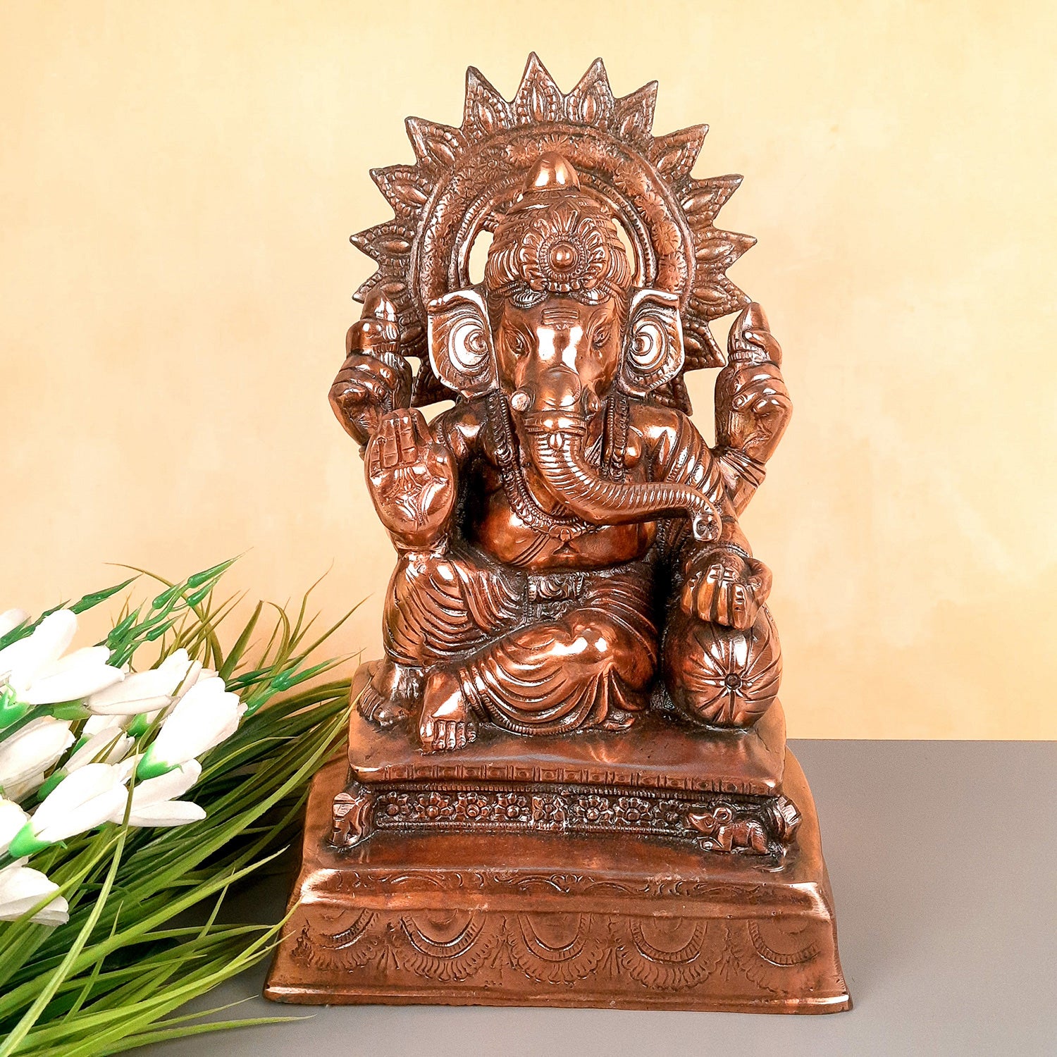 Miss Peach Lord Hindu God Ganesh ji Ganesha Idol with Diya for Home &  Office Décor,Diwali Gifts, Small,1 Pcs. : Amazon.in: Home & Kitchen