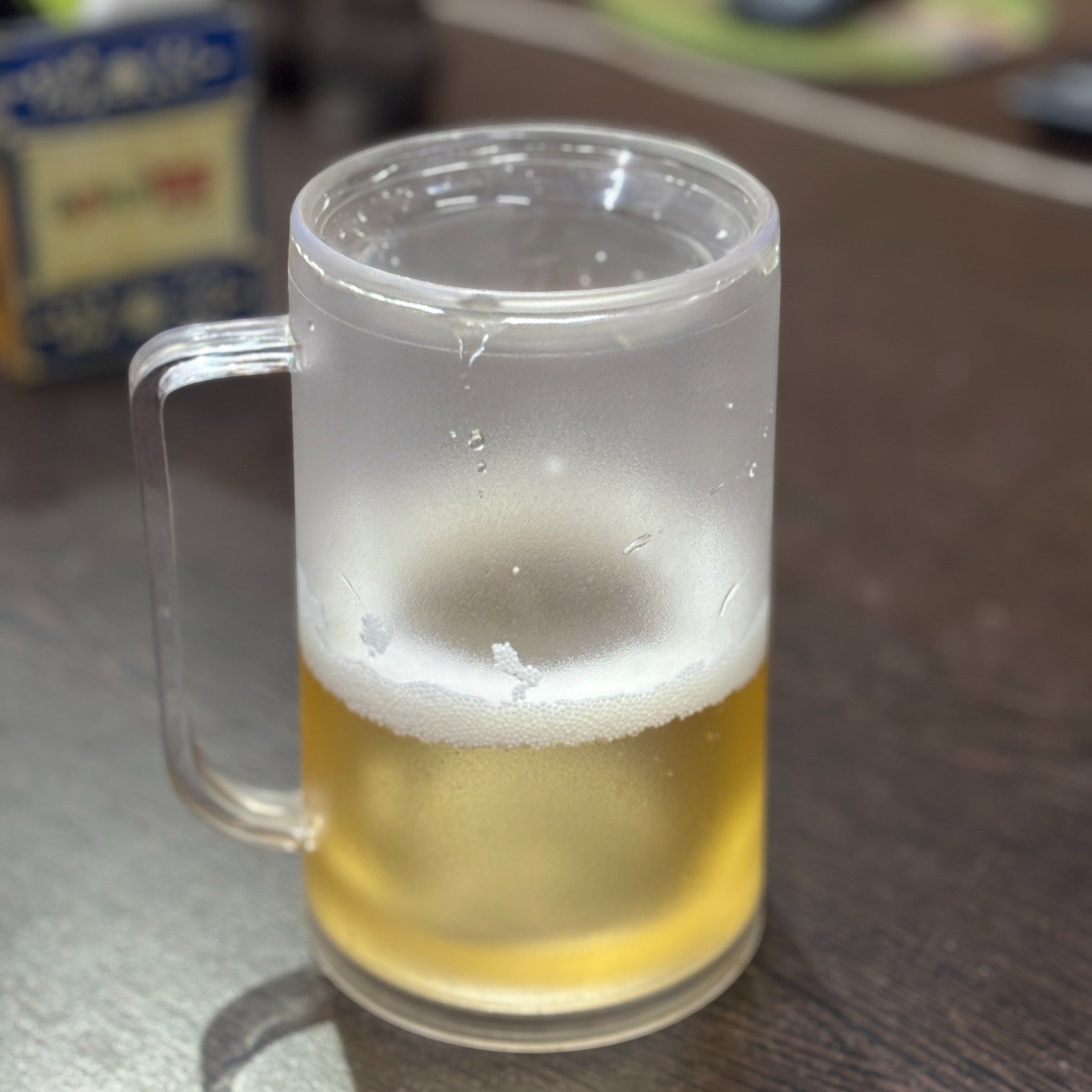 Beer Mug | Double Wall Insulated Gel Plastic Pint Glass | Freezable Mug for Chilled Beer, Juice & Drinks – Keeps Beverage Cold Longer - 350ml - Apkamart