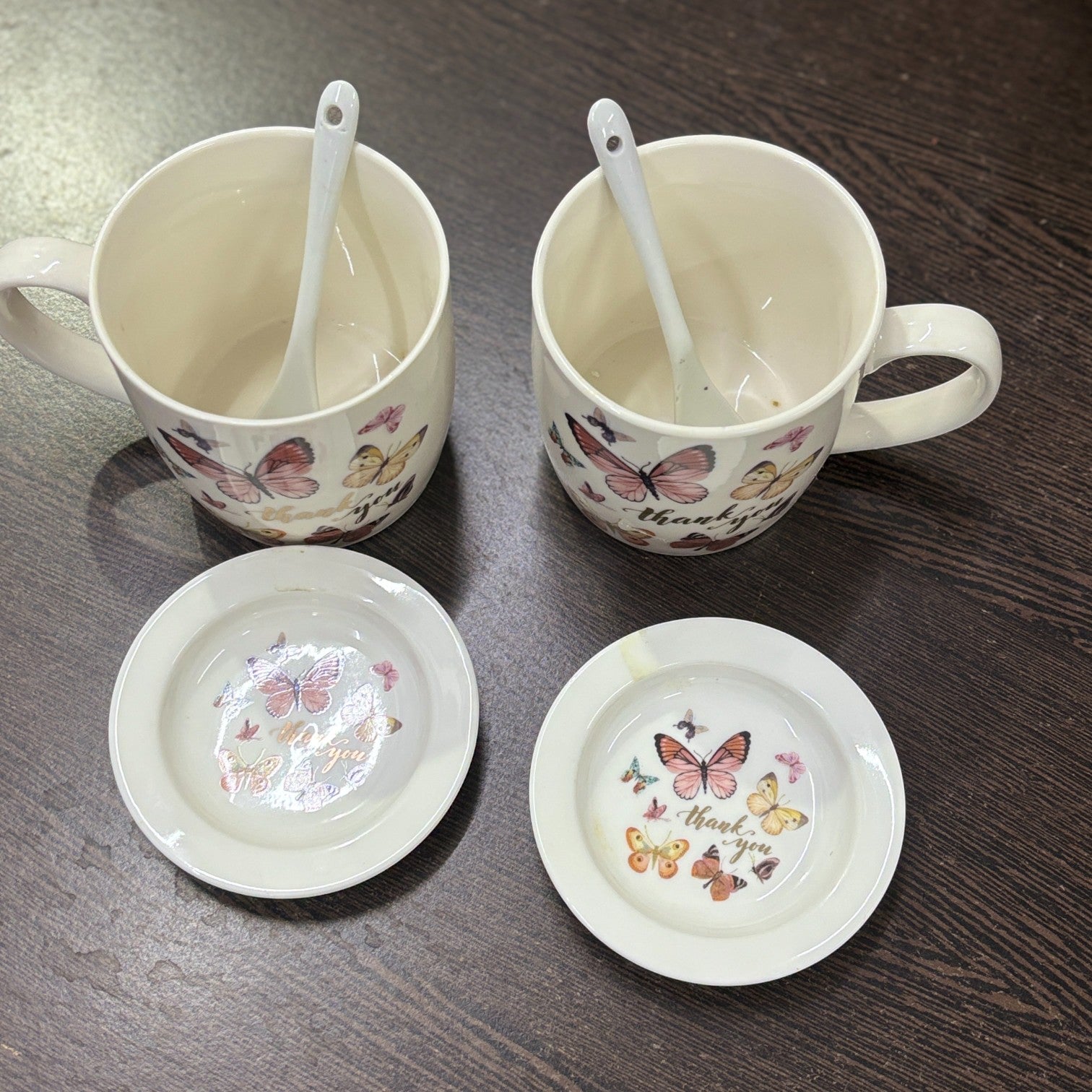 Coffee Mug Set of 2 with Lid and Spoon | Stylish Ceramic Cup Set for Coffee, Tea, Milk & Hot Drinks | Premium Gift Set for Home, Office & Gifting - 350ml - Apkamart