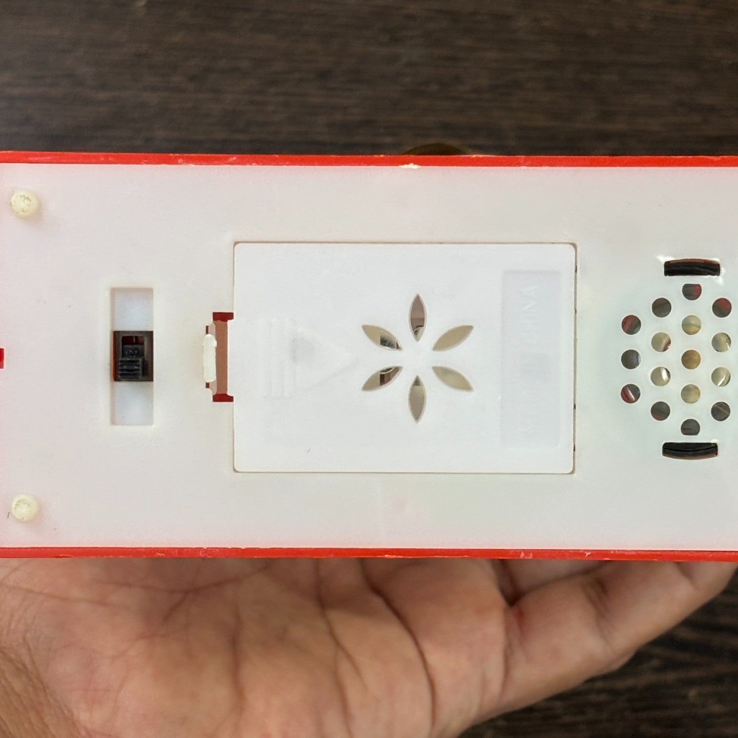 Couple Showpiece | Romantic Love Figurine | Decorative Plastic Sculpture for Home Decor, Bedroom & Living Room | Perfect Gift for Valentine, Anniversary & Wedding - 7 Inch - Apkamart