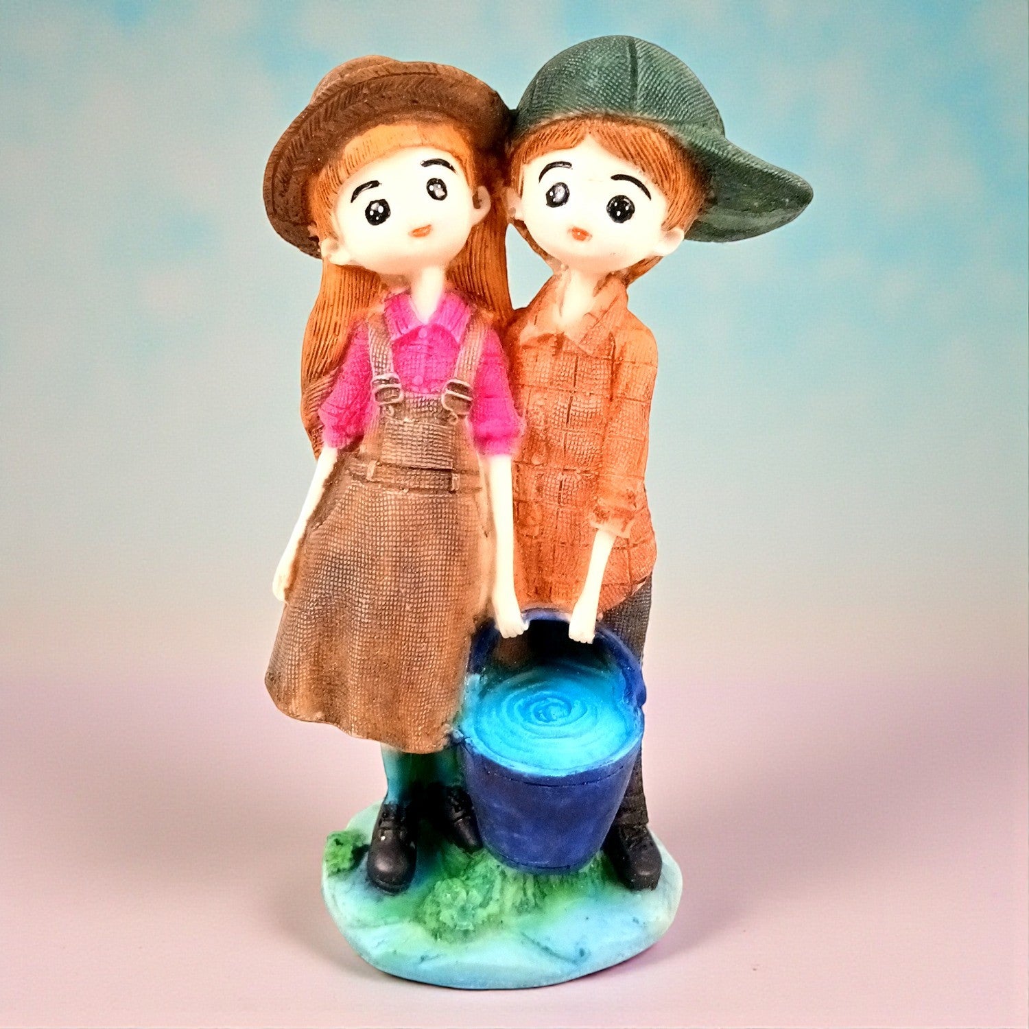 Romantic Couple Showpiece | Romantic Figurine for Living Room, Bedroom & Gifting | Valentine, Anniversary & Wedding Gift for Her & Him - 7 Inch - Apkamart