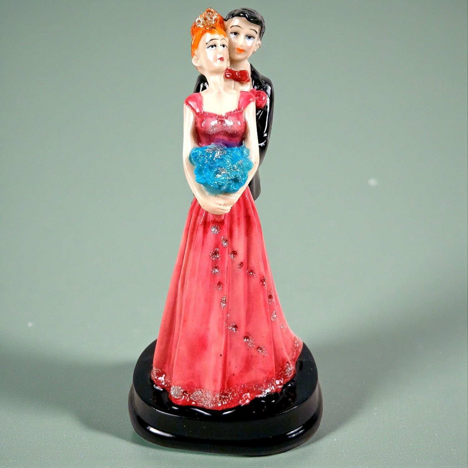 Romantic Couple Showpiece | Love Figurine Decorative Sculpture for Home Décor & Living Room | Valentine, Anniversary & Wedding Gift for Her & Him - 9 Inch - Apkamart