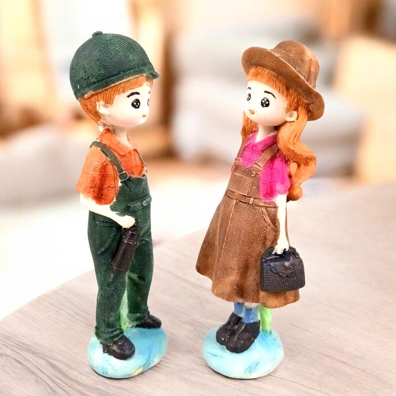 Romantic Couple Showpiece Set | Love Figurine Decorative Sculpture for Home Decor & Living Room | Romantic Figurine for Living Room, Bedroom & Gifting - 7 Inch (Set of 2) - Apkamart