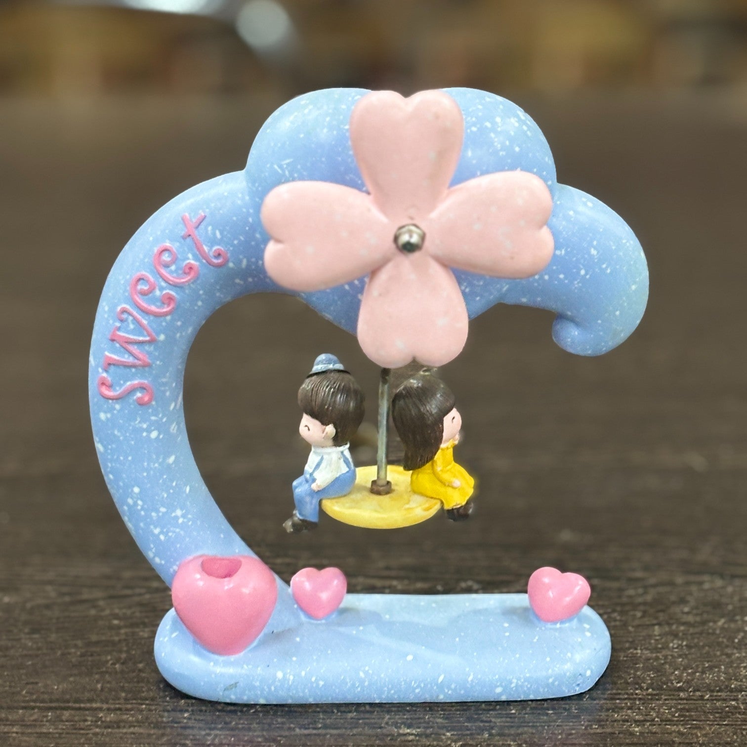 Couple Showpiece | Romantic Love Figurine for Home, Bedroom & Living Room Decor | Decorative Resin Couple Statue for Valentine, Anniversary & Gifting - 7 Inch - Apkamart