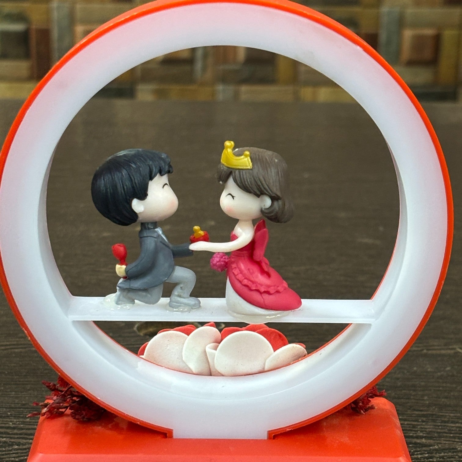 Couple Showpiece | Romantic Love Figurine | Decorative Plastic Sculpture for Home Decor, Bedroom & Living Room | Perfect Gift for Valentine, Anniversary & Wedding - 7 Inch - Apkamart