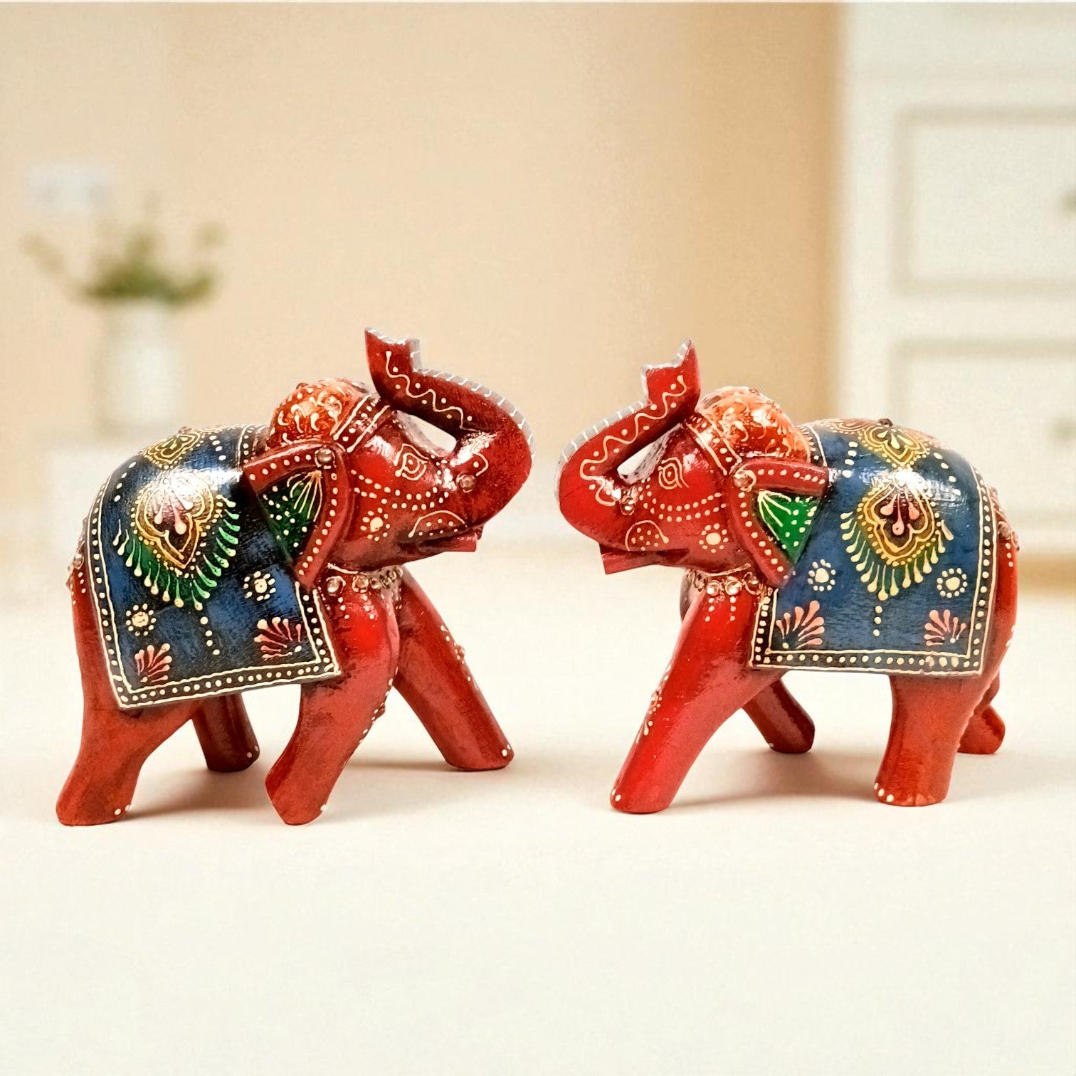 Elegant Elephant Showpiece for Home Decor | Stylish Table Decor & Gift Item | Elegant Figurine for Living Room, Bedroom & Office Decoration - 6 Inch (Set Of 2) - Apkamart