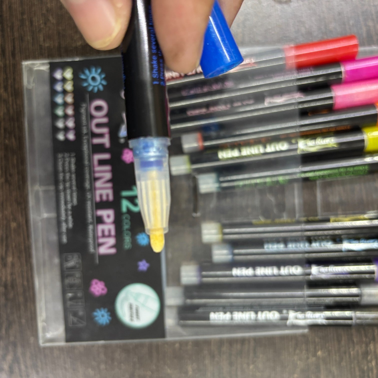 Marker Highlighters Pen | Outline Pens in 12 Colors in Each Pack – Dual Tone Metallic Markers for Kids, Girls, Boys, Students, Drawing, Birthday & Return Gifts