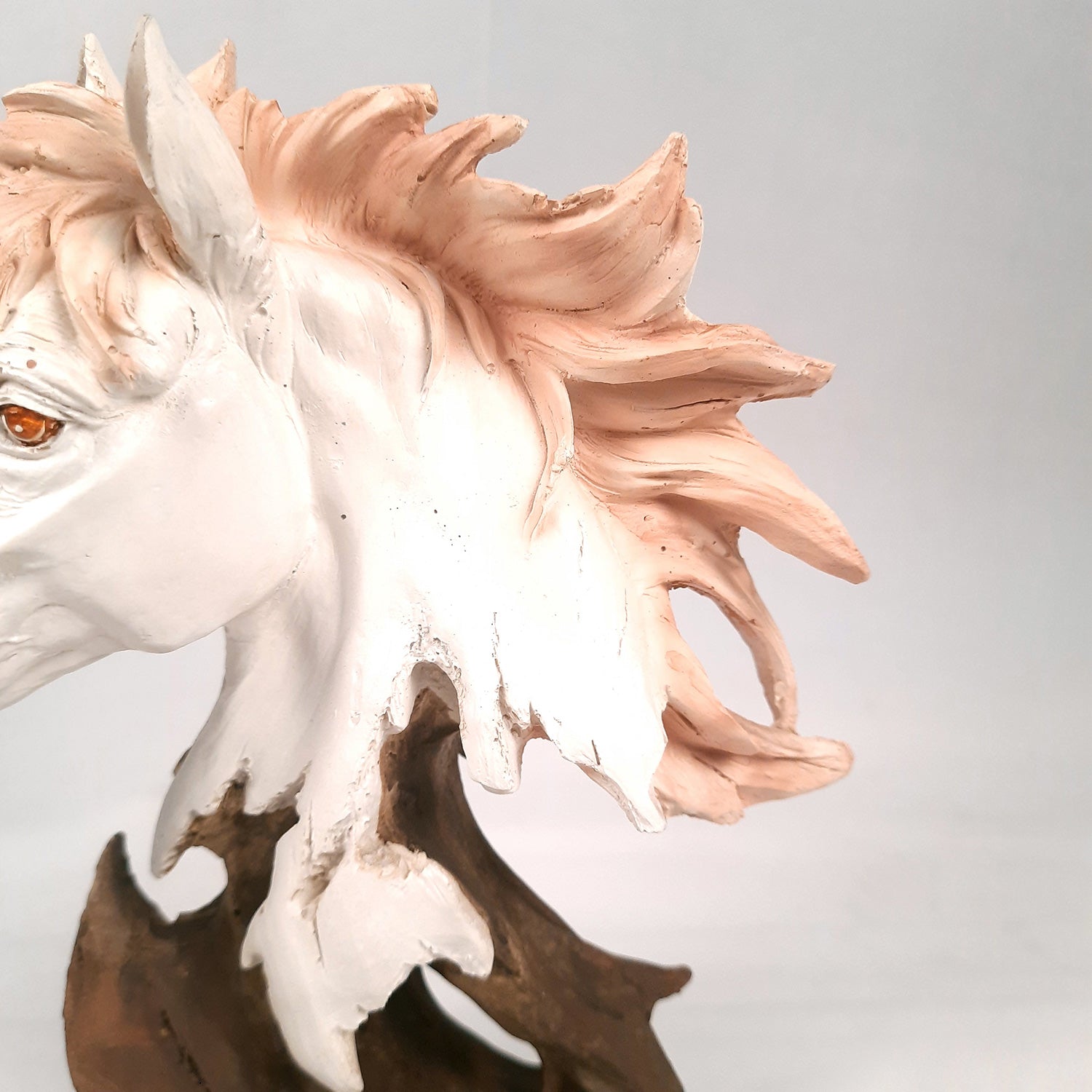Horse Statue | Horse Face Showpiece Vastu, Fengshui Figurine | Animal Figurines - For Home, Living room Decor, Gifts, For Money & Wealth - 10 Inch - Apkamart #Color_White