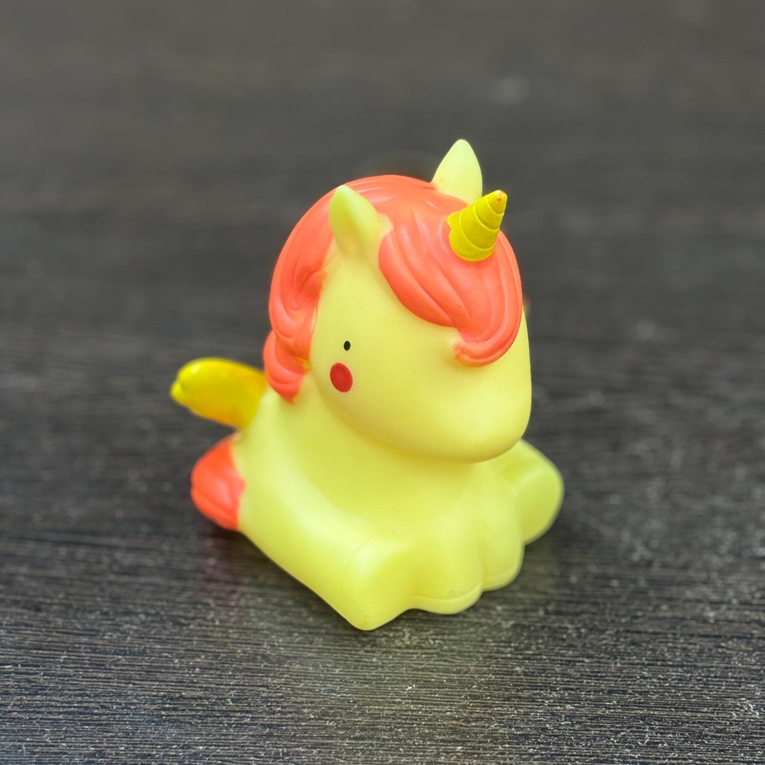 Kids Cartoon Night Light Lamp | Cute Bedside Lamp for Children’s Room | LED Night Lamp Gift for Kids | Birthday Return Gift & Nursery Decor - 4 Inch - Apkamart