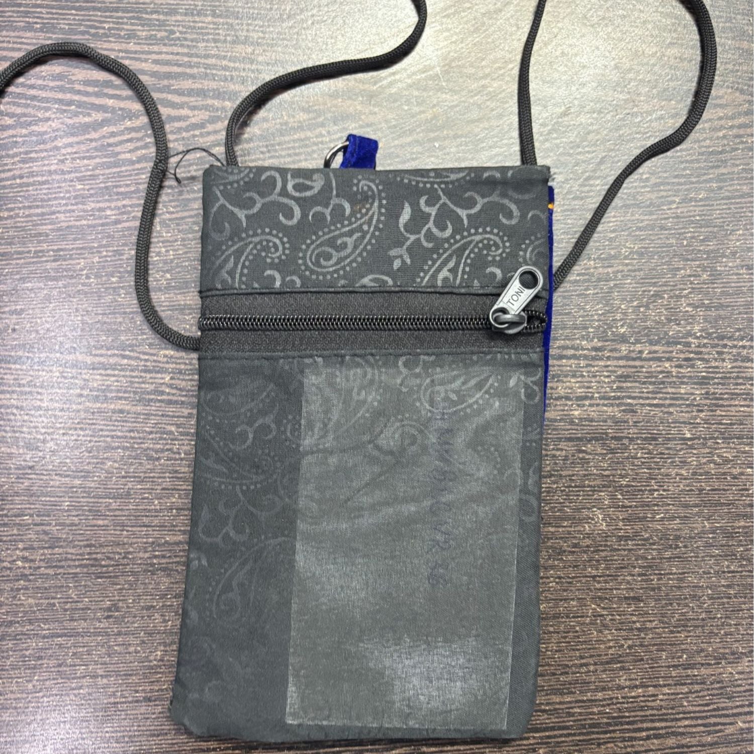 Mobile Pouch Bag for Women Stylish Phone Pouch Lightweight Ladies Shoulder Purse Compact Mobile Holder for Travel Shopping Daily Use Office Outdoor and Casual Wear - 6 Inch - Apkamart