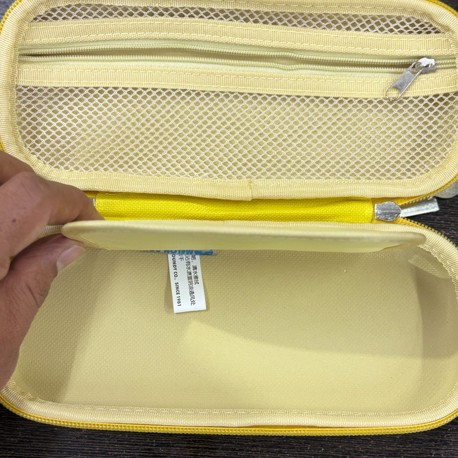 Multi-Utility Pencil Pouch Kit for Kids | Stylish Cartoon Stationery Bag for School | Large Capacity Pen & Pencil Case for Daily Use - Apkamart