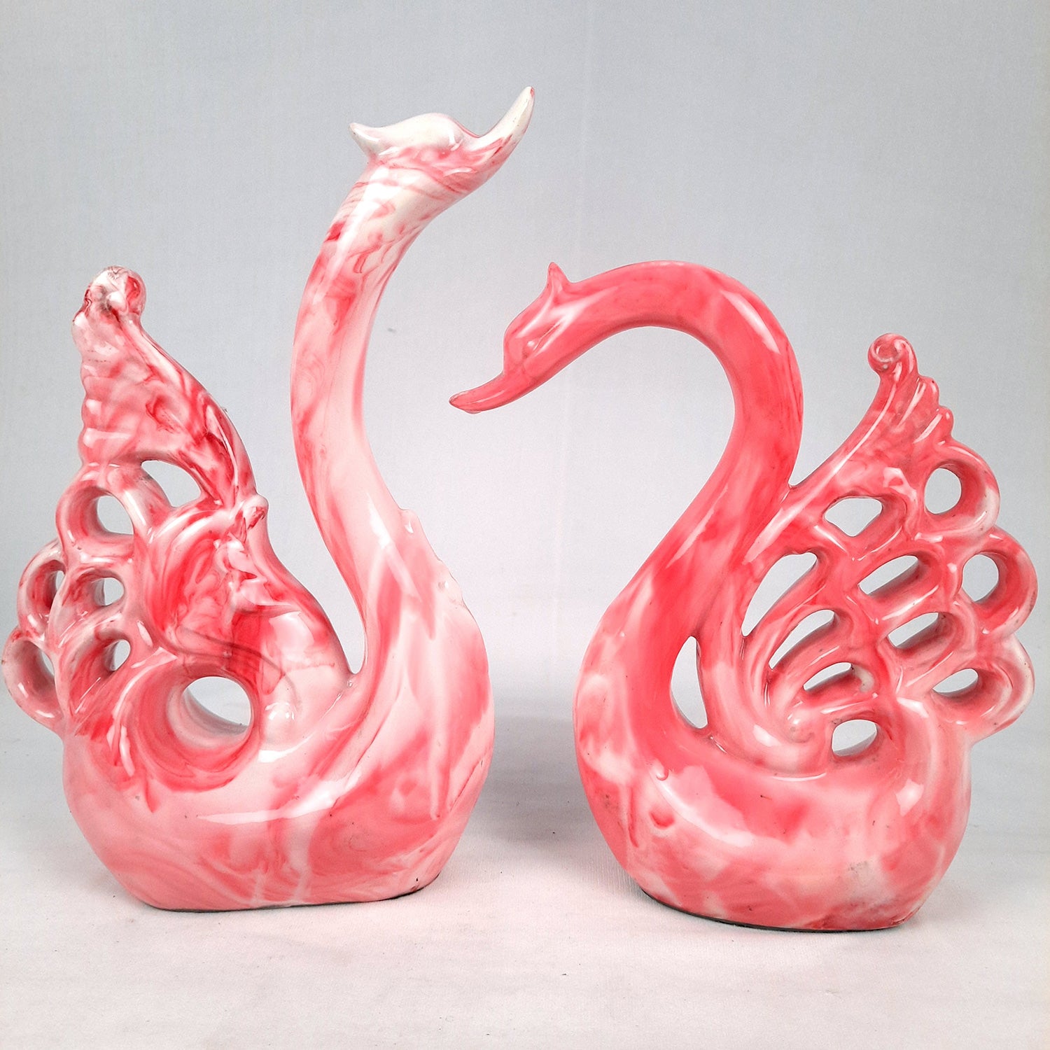 Swan Pair Showpiece | Swan Couple Statue | Kissing Duck Set - For Home, Table, Office, Desk Decor, Gift for him her - 10 inch - apkamart #Color_Pink