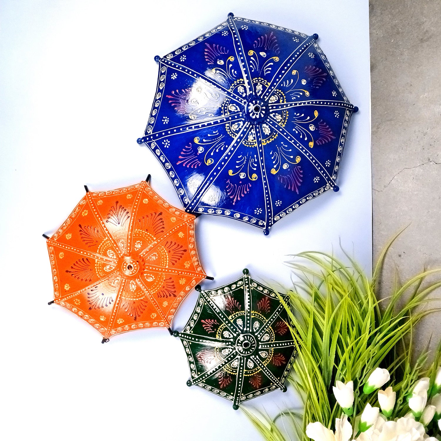 Umbrella Wall Hanging | Metal Wall Decor With Rustic Finish - For Home, Living Room, Balcony, Hotel, Resorts, Restaurants Decor - (Pack of 3) - Apkamart #Style_Design 1