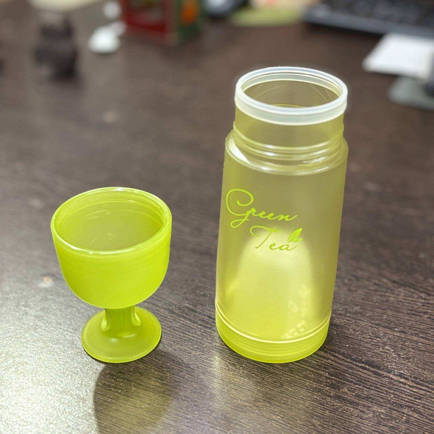 Water Bottle | Premium Plastic Leakproof Bottle for Office, Gym, Travel & Home | Lightweight, BPA-Free, Reusable Drinking Bottle | Stylish & Durable Design - ml - Apkamart