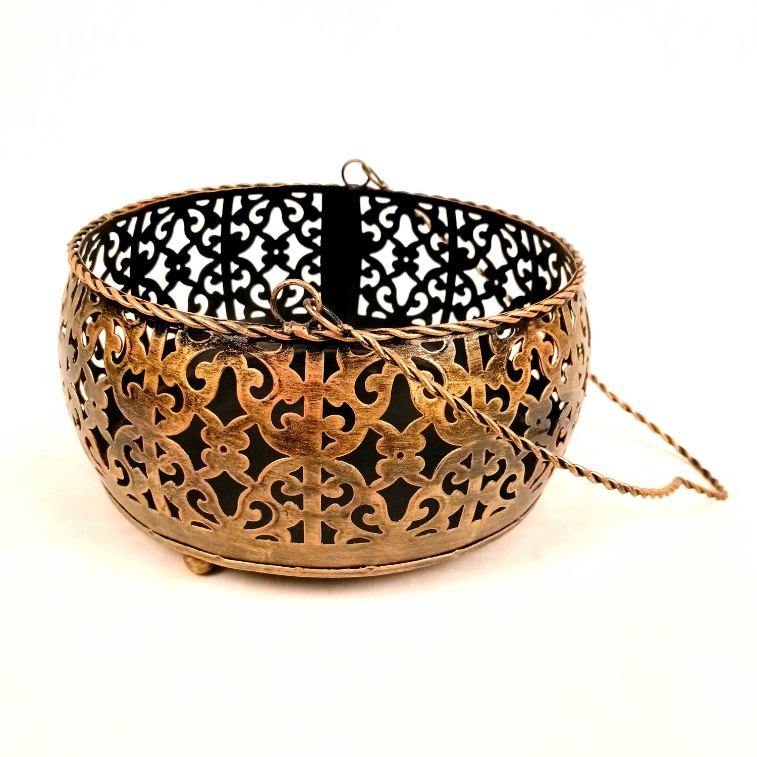 Decorative Metal Basket / Multipurpose Tokri With Handle - for Fruits, Puja, Flower | For Gift Hamper For Home Decor - 7 Inch - Apkamart #Size_Medium