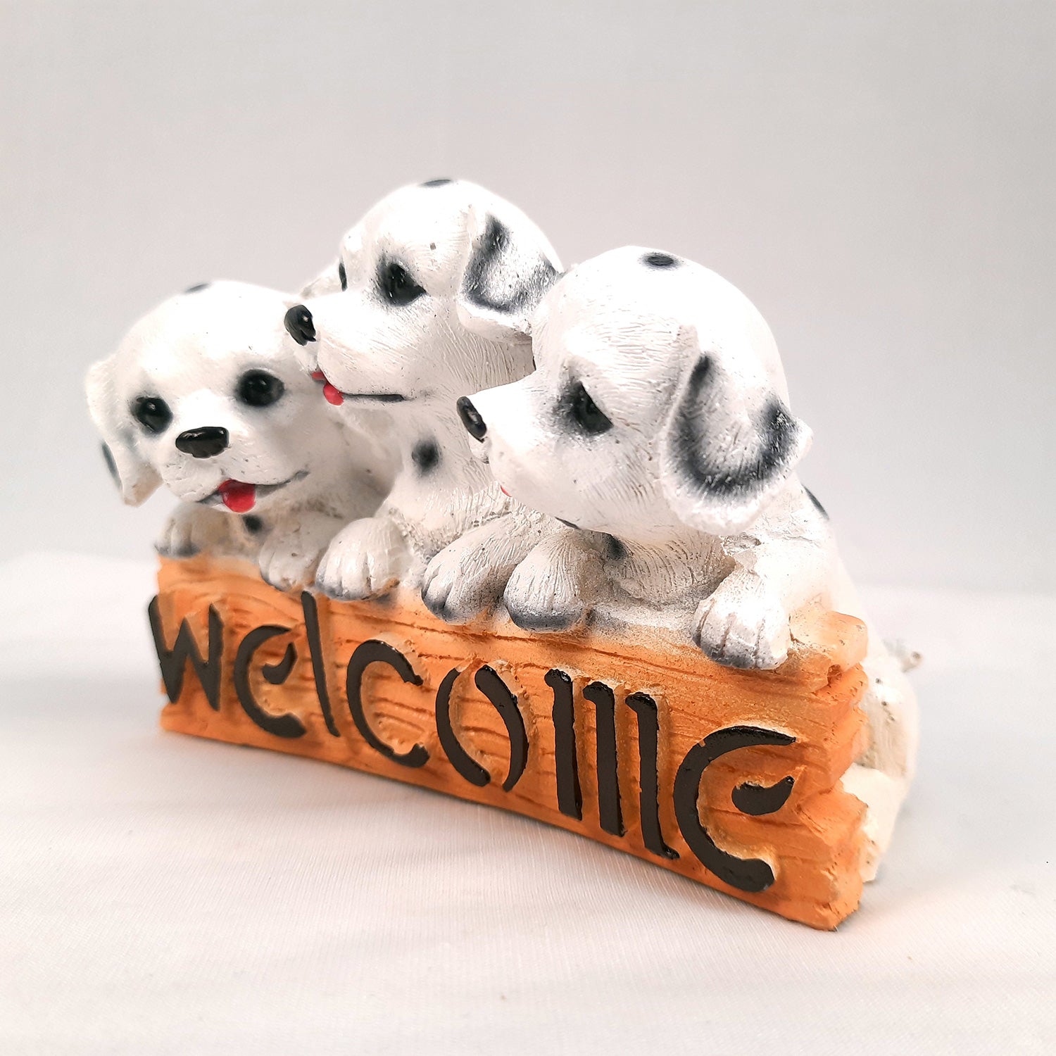 Welcome Dog Showpiece Statue | Animal Figurine - for Door, Entrance, Living Room, Kitchen Decor, House Warming Gifts - 6 Inch - Apkamart