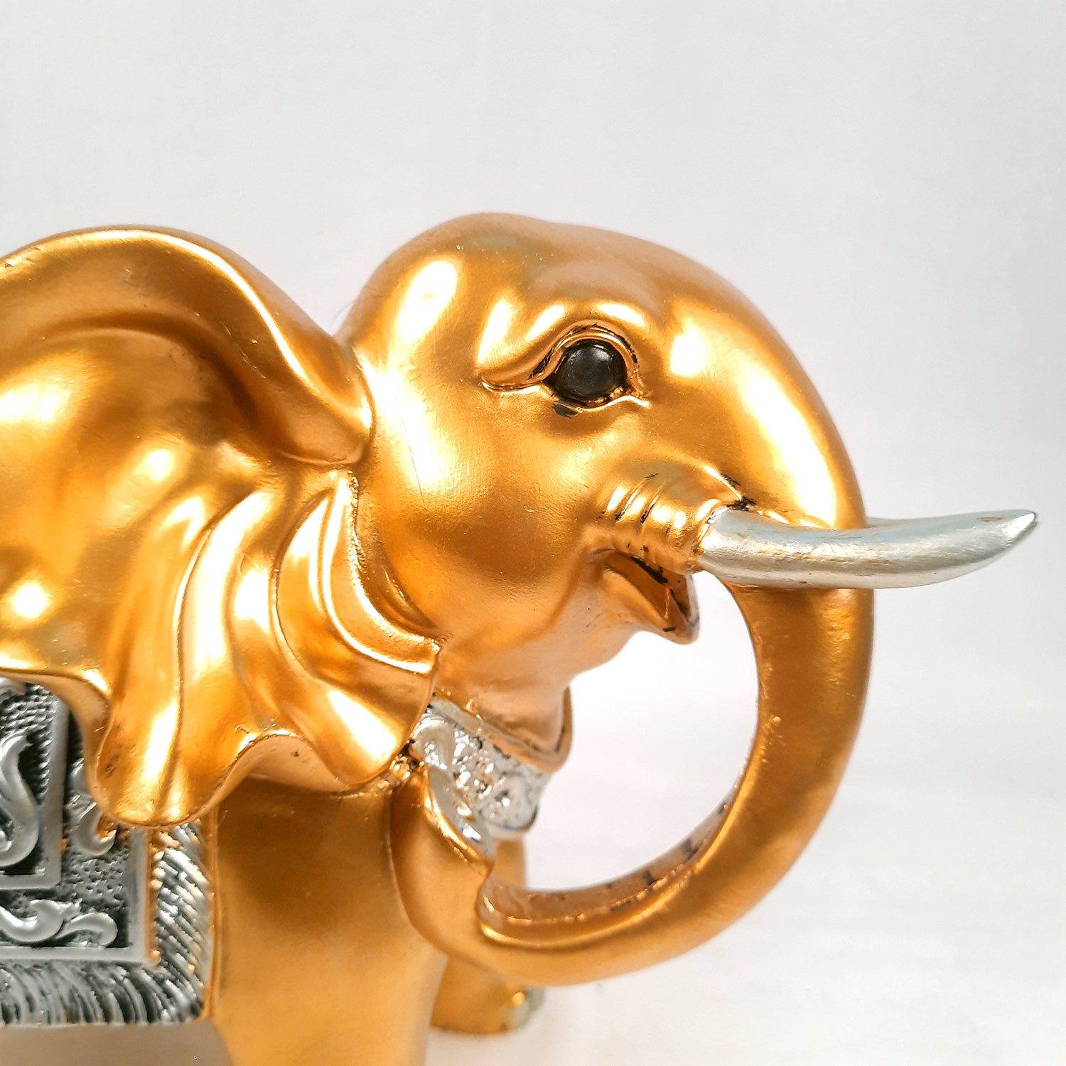 Elephant Statue Showpiece Set | Elephant Figurines for Vastu & Good Luck - for Home Decor, Living Room, Office Desk & Gifts - Apkamart #Style_Style 3