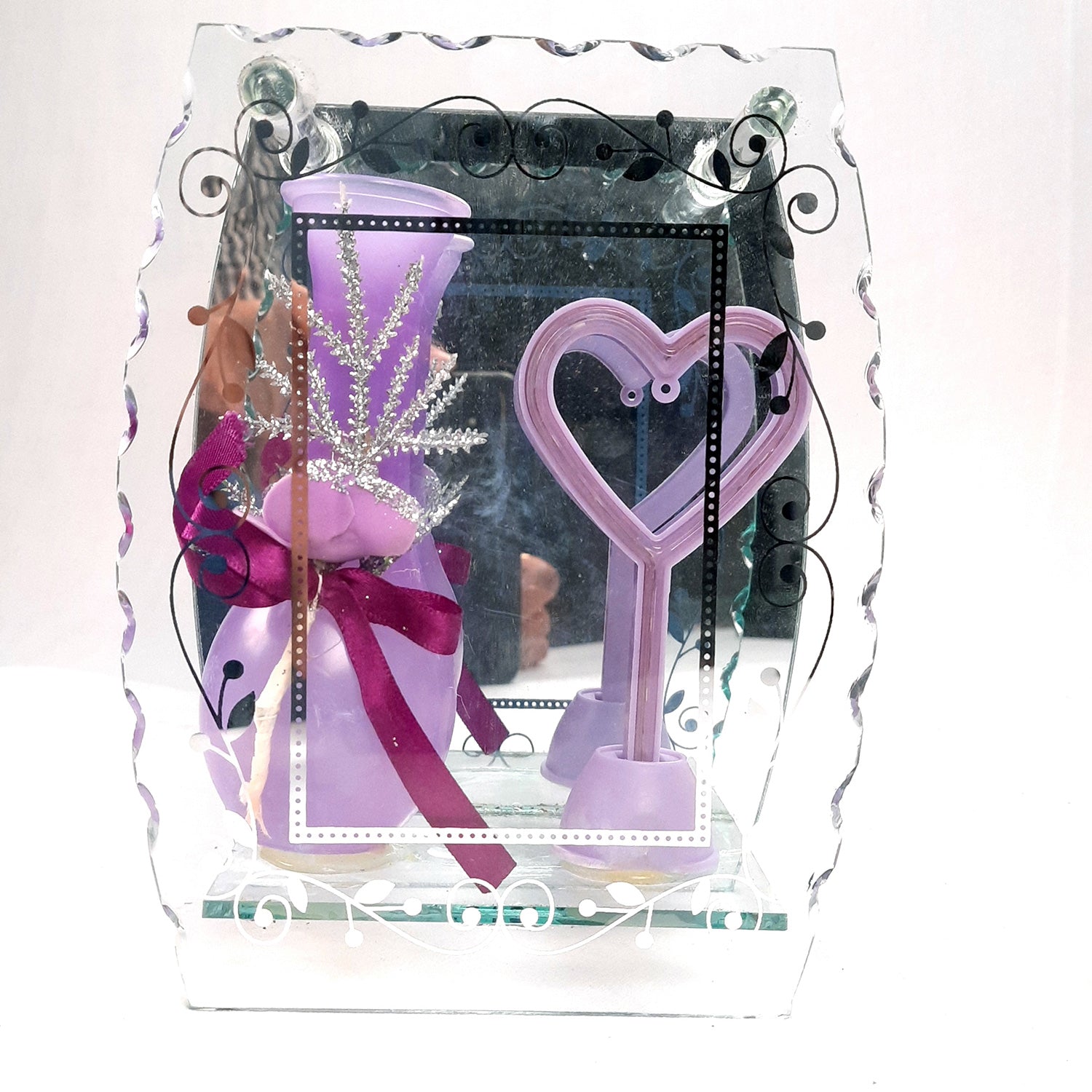 Vase Showpiece Displayed In Glass Box - For Home, Table Decor | Valentine's Day, Anniversary Gifts | Gift for Her - apkamart #Style_Style 1