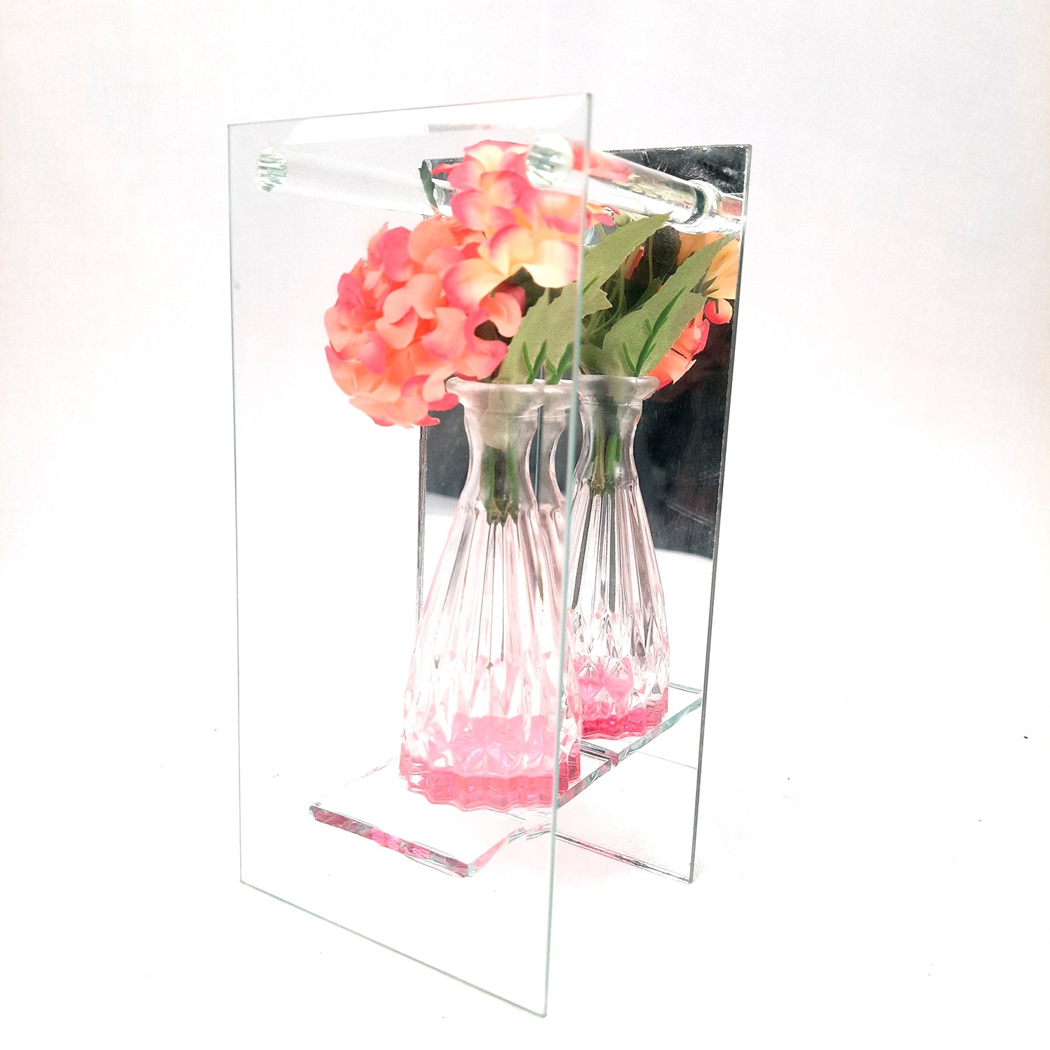 Decorative Vase Showpiece Displayed Between Glass Front and Mirror Back - For Home, Table, Shelf, Office Decor & Gifts - apkamart #Style_style 1