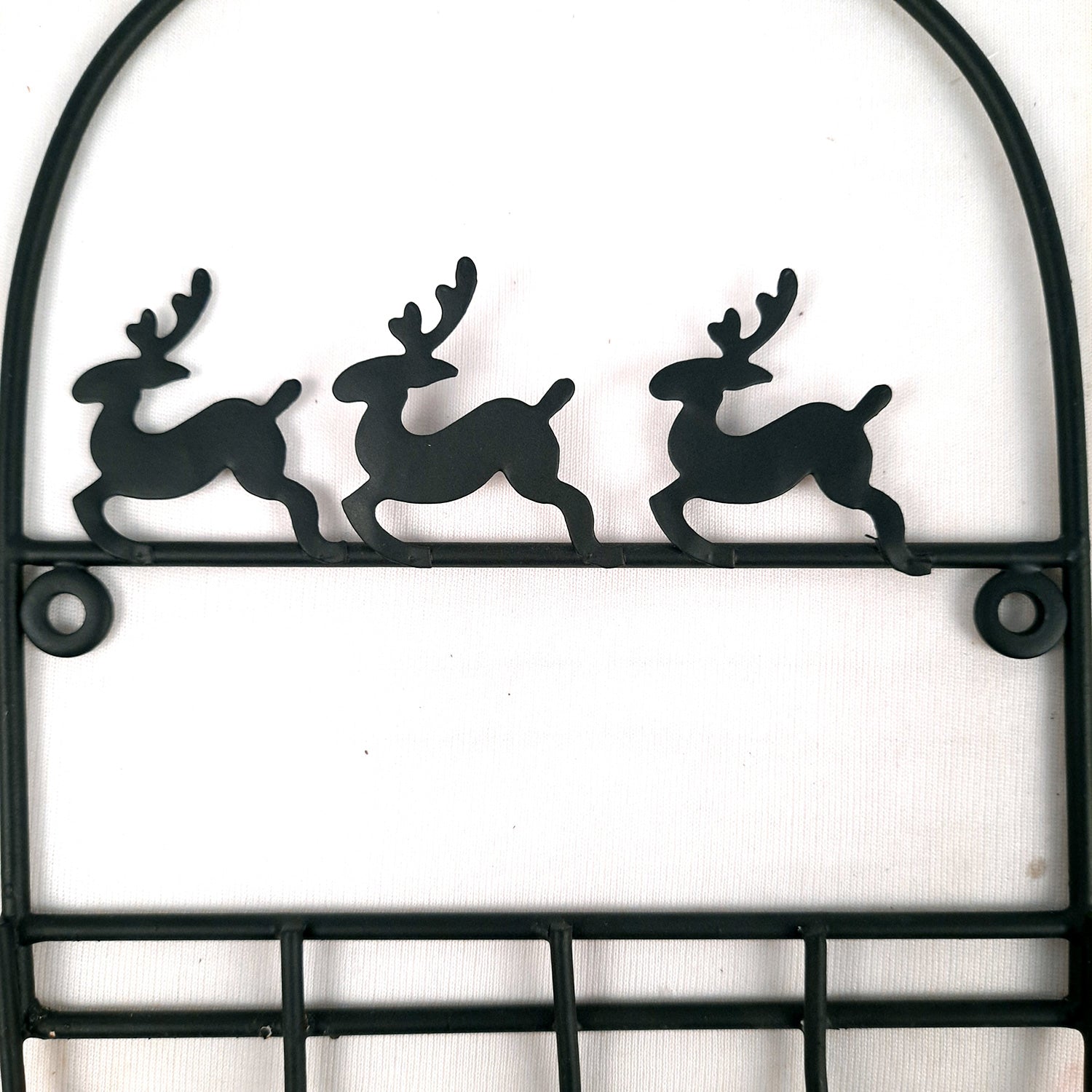 Key Holder Stands | Keys Hook Wall Hangers - Reindeer Design | Keys Organizer - For Home, Entrance, Office Decor & Gifts - 9 Inch (5 Hooks) - Apkamart #Style_Pack of 1