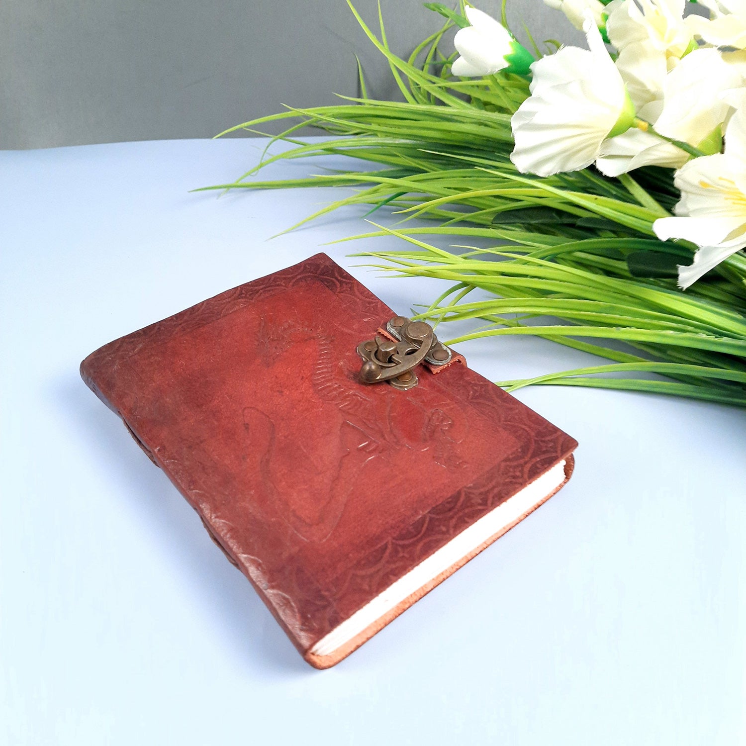 Leather Diary Journal | Notebook Planner Diaries With Antique Lock | Personal Traveller's Book, Sketchbook - for Writing, Table, Office, Desk, Study, Corporate Gifts | Gift for Him / Her - Apkamart #Style_Design 2