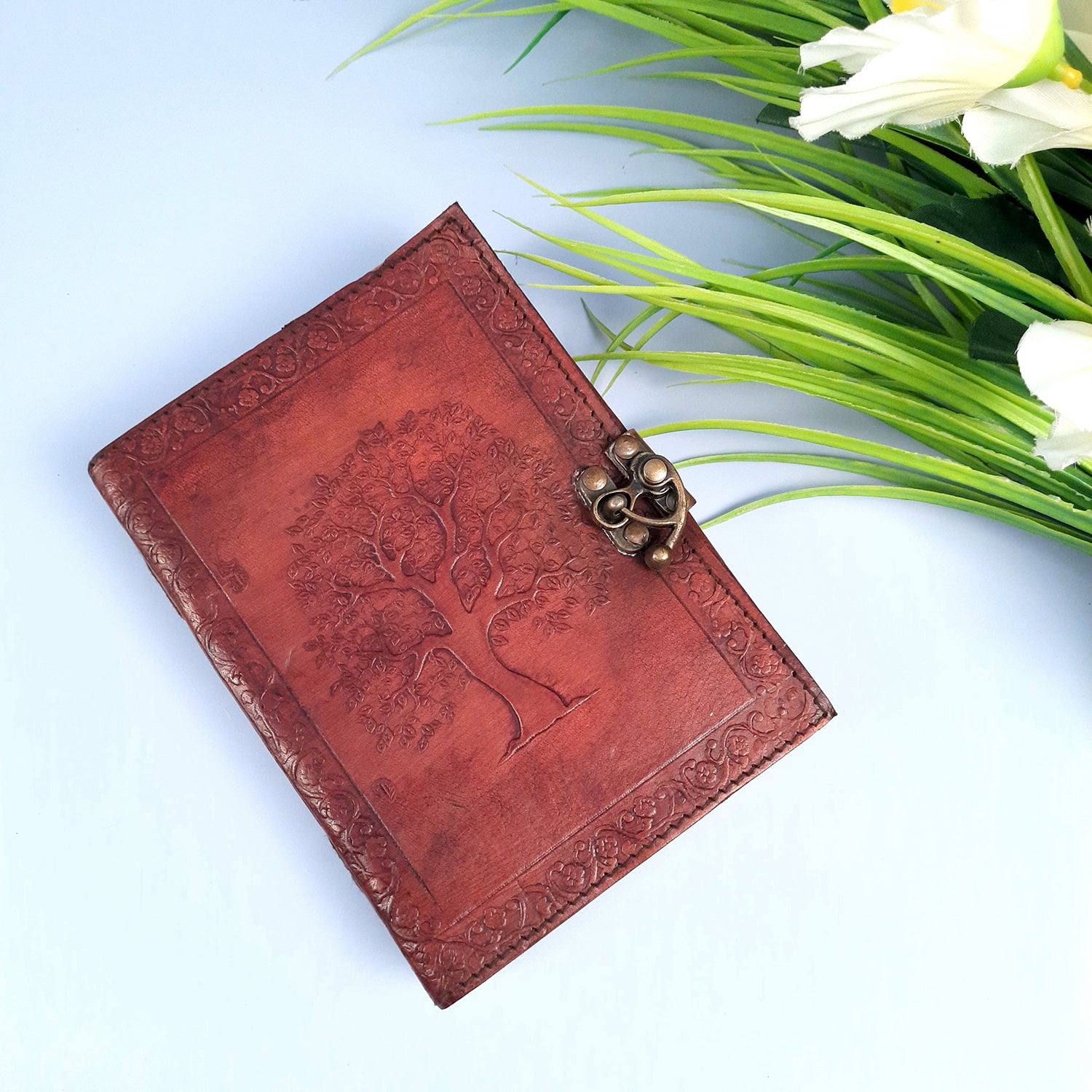 Leather Diary Journal | Notebook Planner Diaries With Antique Lock | Personal Traveller's Book, Sketchbook - for Writing, Table, Office, Desk, Study, Corporate Gifts | Gift for Him / Her - Apkamart #Style_Design 4