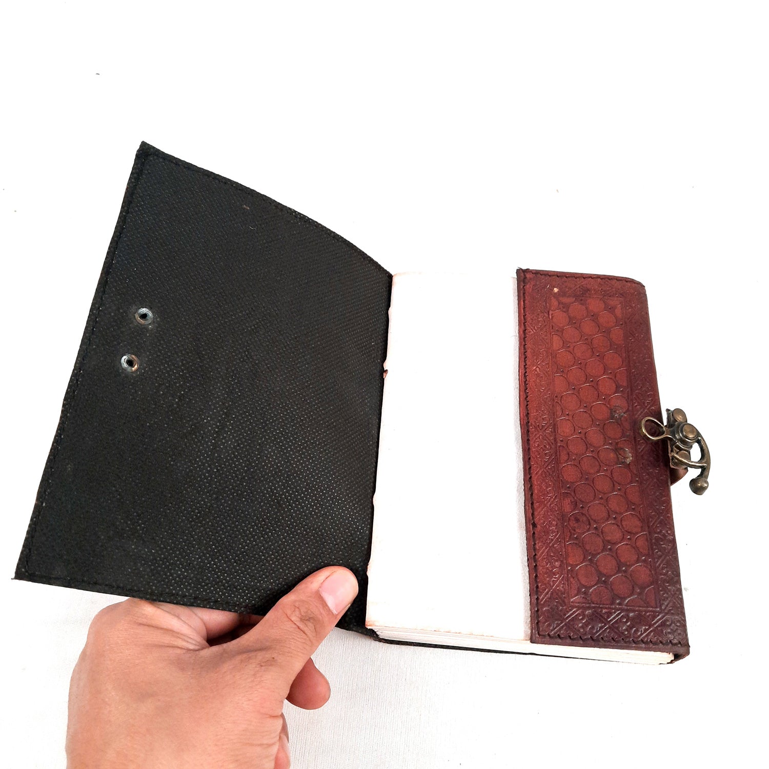 Leather Diary Vintage With Lock | Journal Notebook With Handmade Paper | Personal Traveller's Book, Sketchbook - for Writing, Table, Office, Desk, Study, Corporate Gifts | Gift for Him / Her - 7 Inch