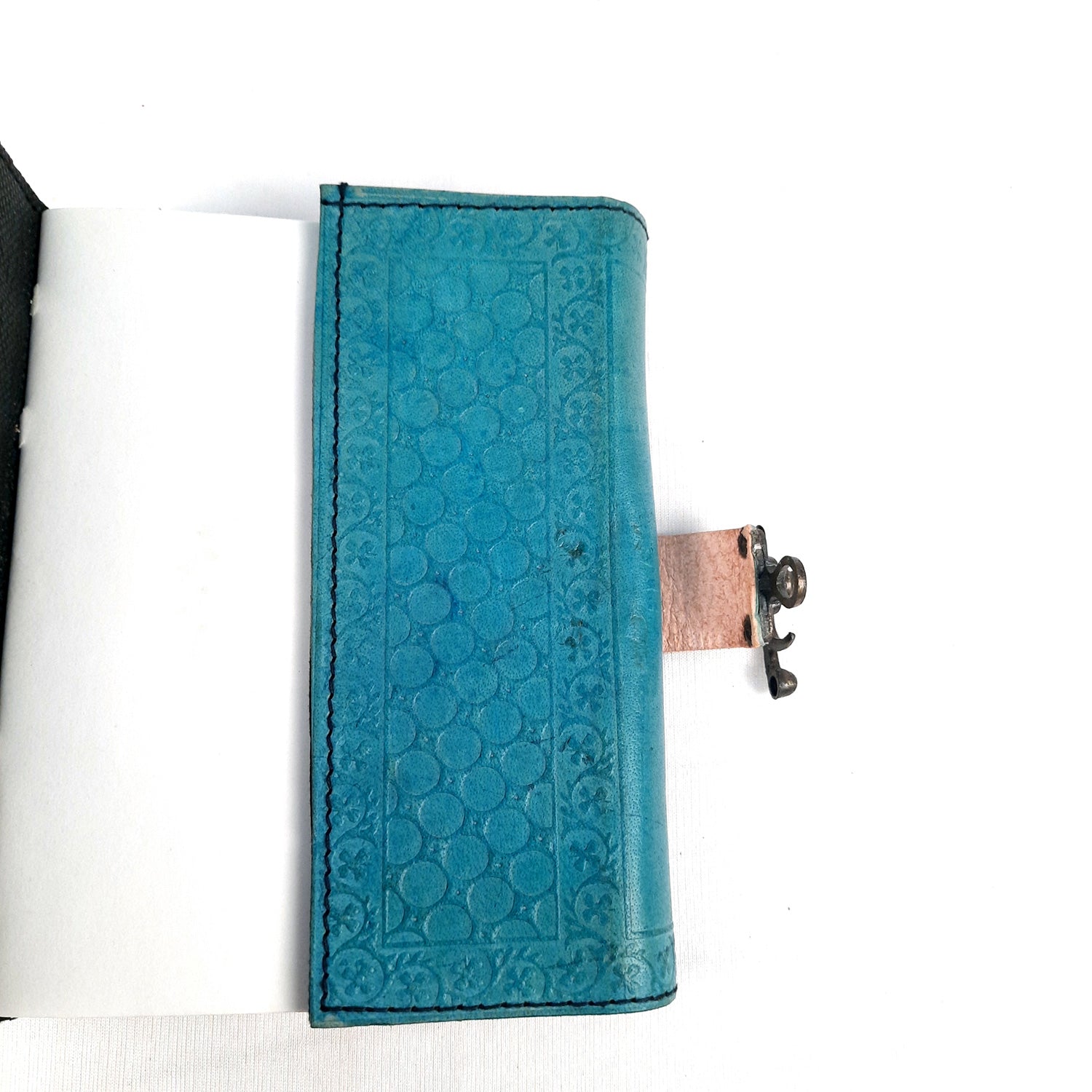 Leather Diary Vintage With Lock | Journal Notebook With Handmade Paper | Personal Traveller's Book, Sketchbook - for Writing, Table, Office, Desk, Study, Corporate Gifts | Gift for Him / Her - apkamart #Color_Blue 2