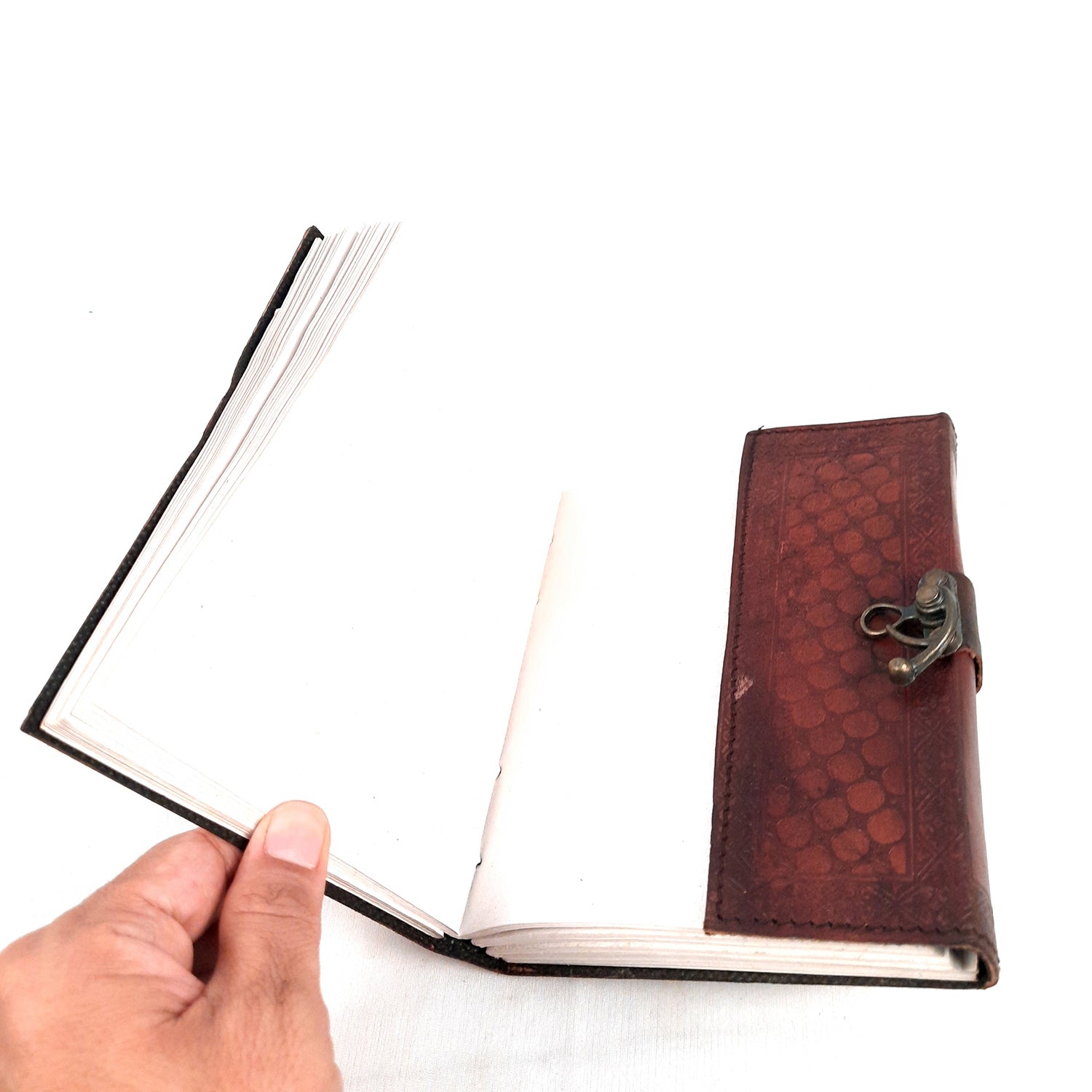 Leather Diary Journal | Notebook Planner Diaries With Antique Lock | Personal Traveller's Book, Sketchbook - for Writing, Table, Office, Desk, Study, Corporate Gifts | Gift for Him / Her - Apkamart #Style_Design 1