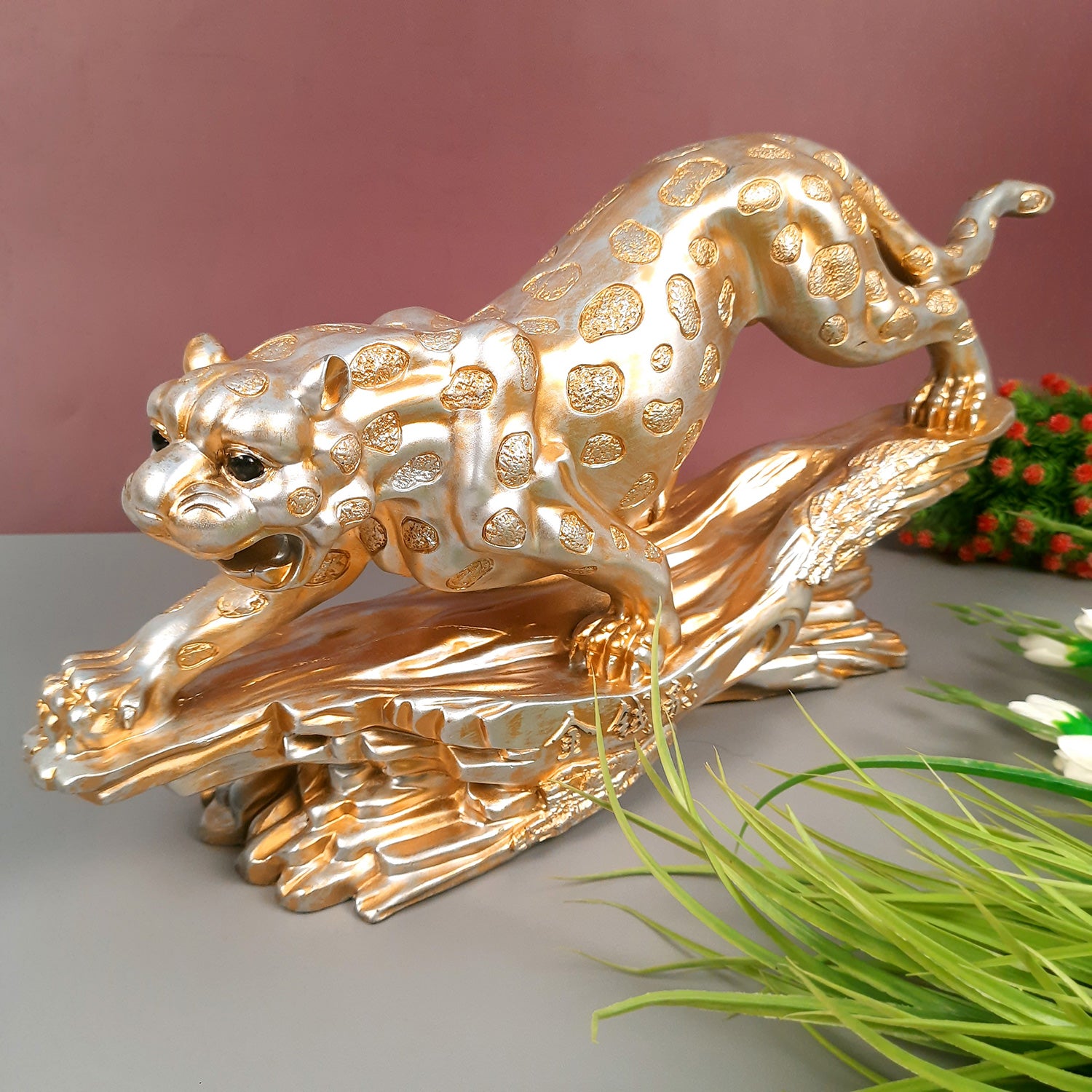 Panther Jaguar Showpiece | Decorative Cheetah Statue | Animal Figurines Sculpture - for Home Decor Living Room Bedroom Table Top Decoration & Gifts - 23 Inch - Apkamart #Color_Golden