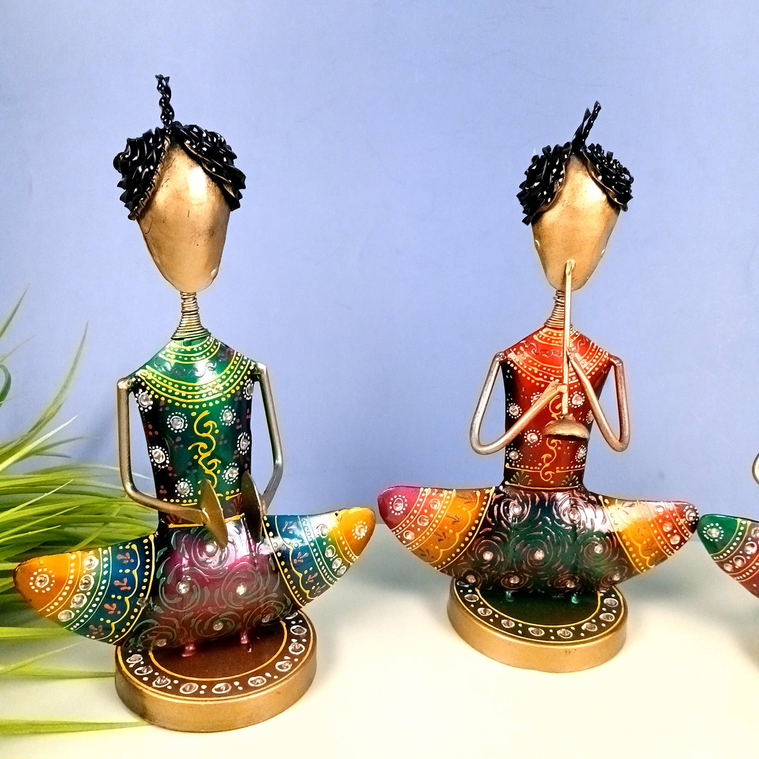 Buy Apkamart Handcrafted Musician Figurine online| Lady Musicians|