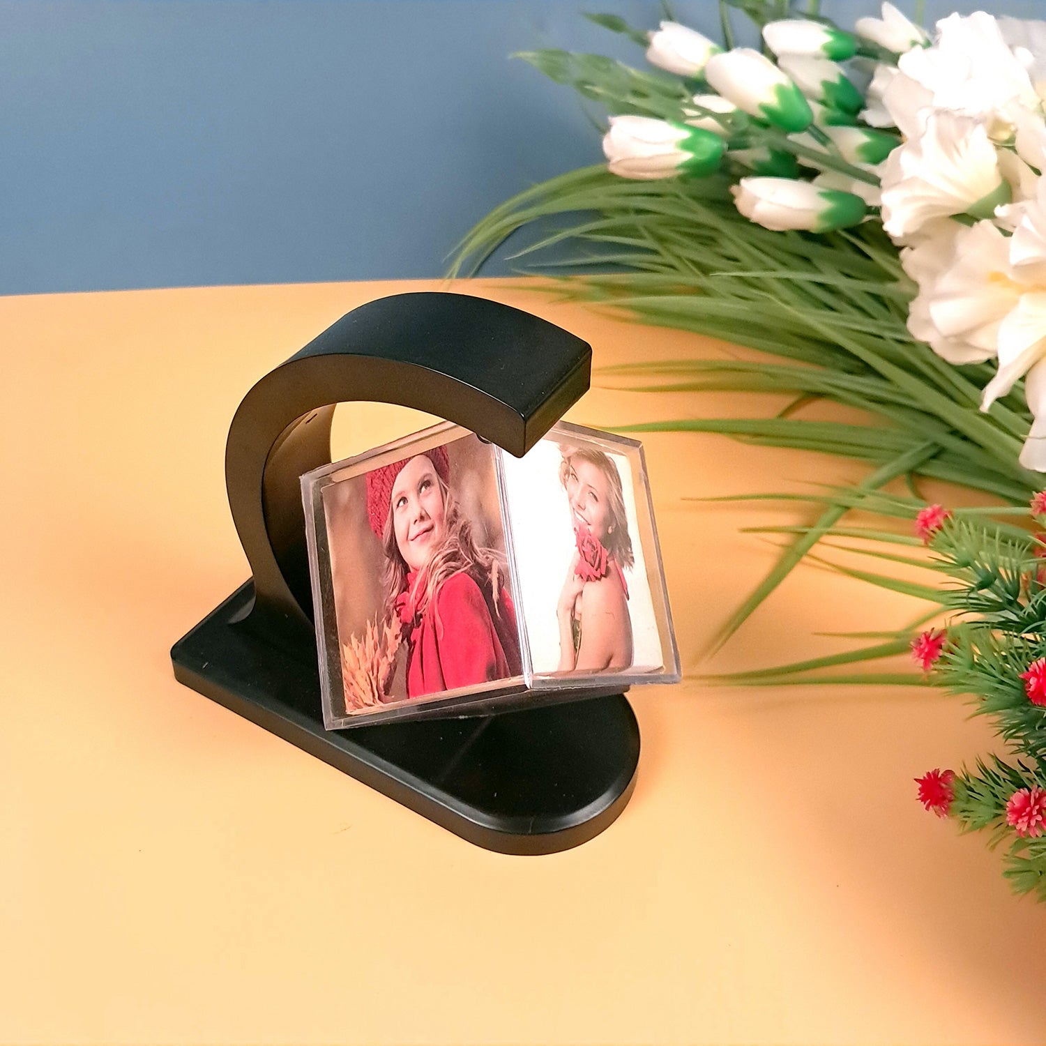 Magnetic Floating Cube - 6 Photo Frame | Freestand Rotating Photo Album - For Home Decor, Bedroom, Table Top, Office Desk, Living Room & Gifts  - apkamart